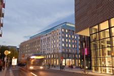 Q-Park schließt Pachtvertrag für das Parkobjekt unter den Cityhotels am Museumswinkel in Leipzig