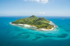 Ein neuer Direktor für Sainte Anne Island