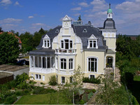 Die Prächtige von Hameln Dach-Pracht in Hameln Glanz der Zeit / Dach und Fassade perfekt gestaltet