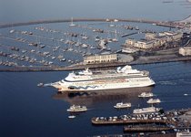 Rostock-Warnemünde: Kreuzfahrtsaison 2011 bricht alle Rekorde