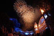 15 Stunden Mega-Fahrspaß bei der Sommernachts-Party im Europa-Park