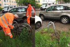Jetzt geht's den Leichen an die Speichen