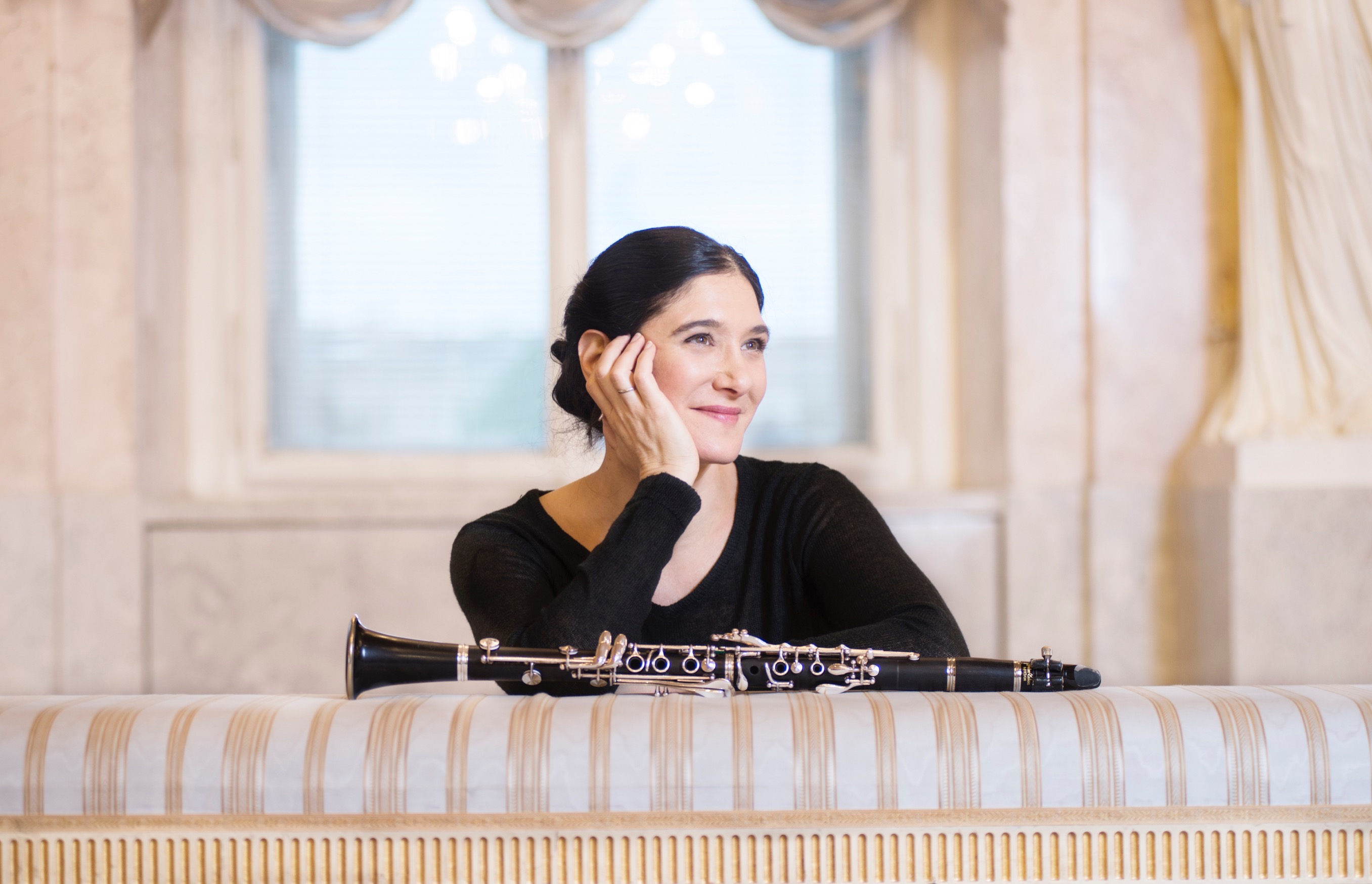 Prominente-Klarinettistin-spielt-Carl-Maria-von-Webers-Solokonzert