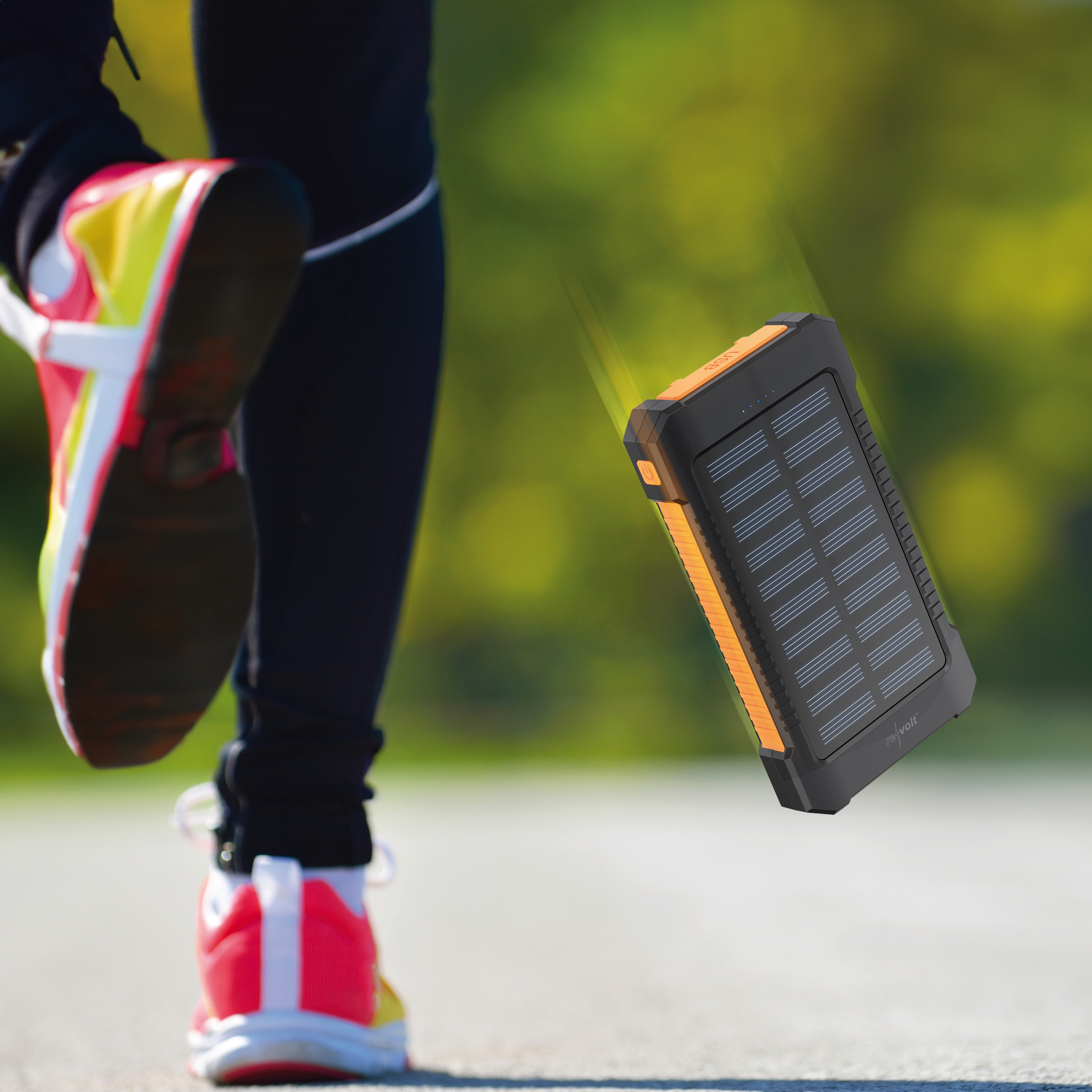 Ravpower Pb75 revolt Solar-Powerbank PB-75.solar, 8.000 mAh, 2x USB 2A, Typ-C-Input ...