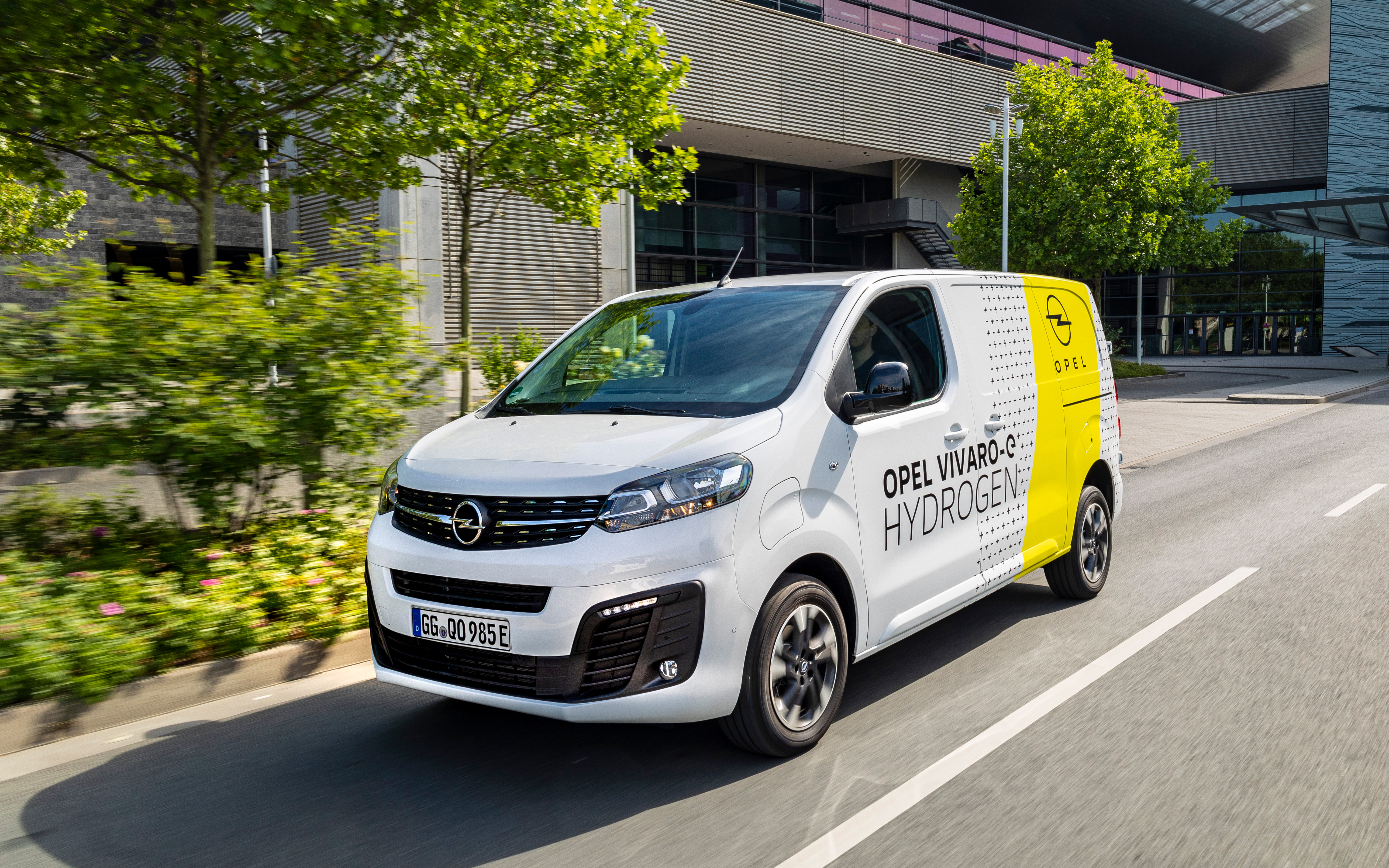 Opel Vivaro-e Hydrogen: Der Wasserstoff-Van mit Plug-in im Test
