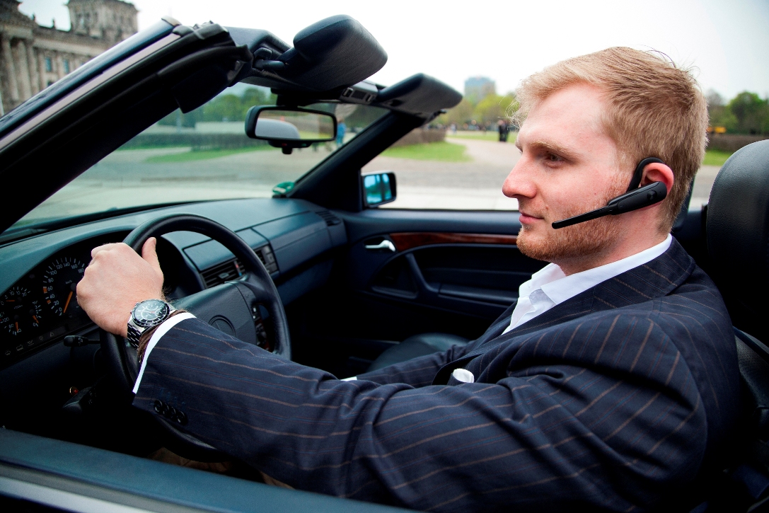 Hände weg vom Handy am Steuer, Informationszentrum Mobilfunk e.V. (IZMF), Story lifePR