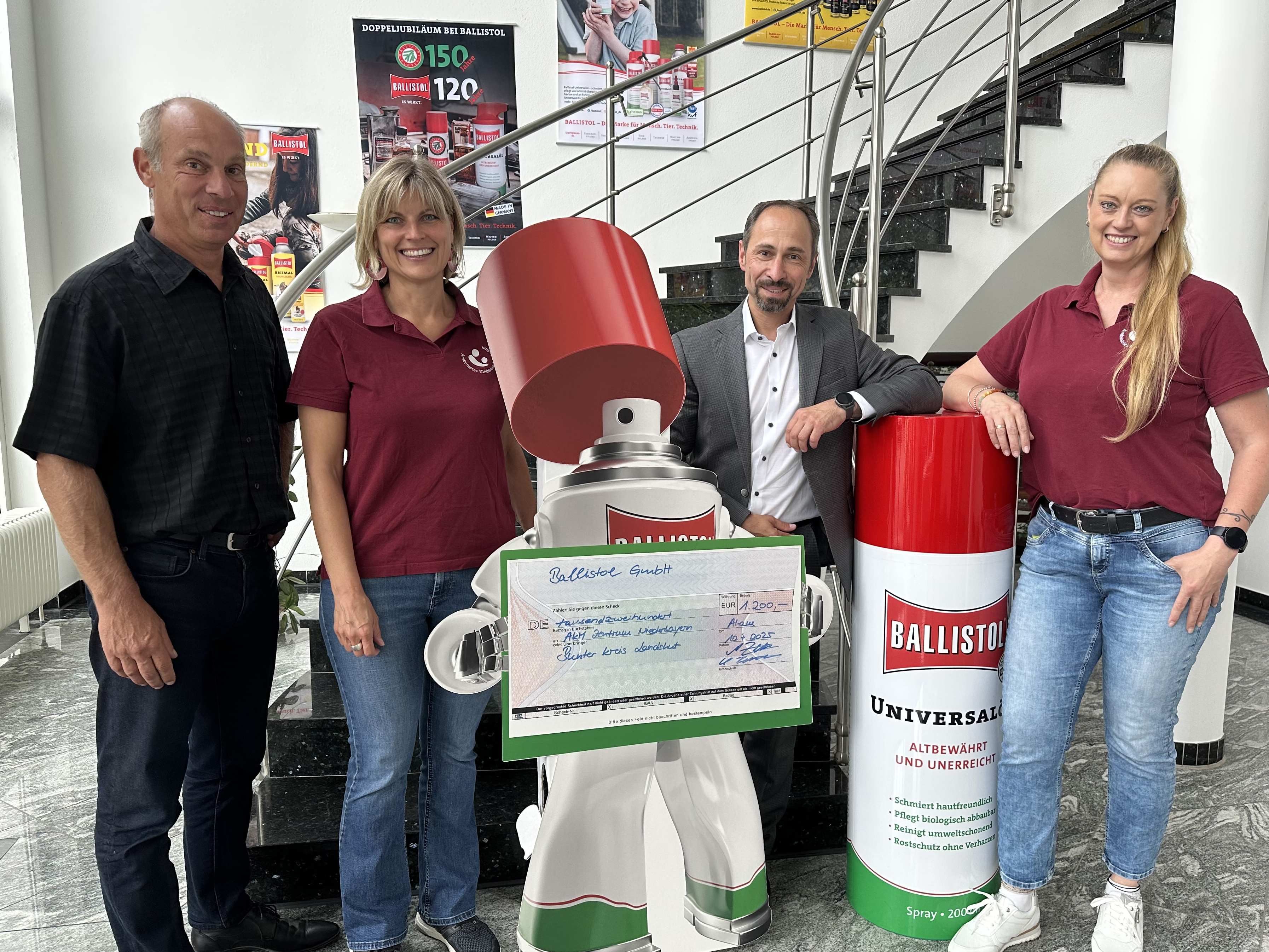 BALLISTOL-unterst-tzt-Bunter-Kreis-Landshut-mit-Spende
