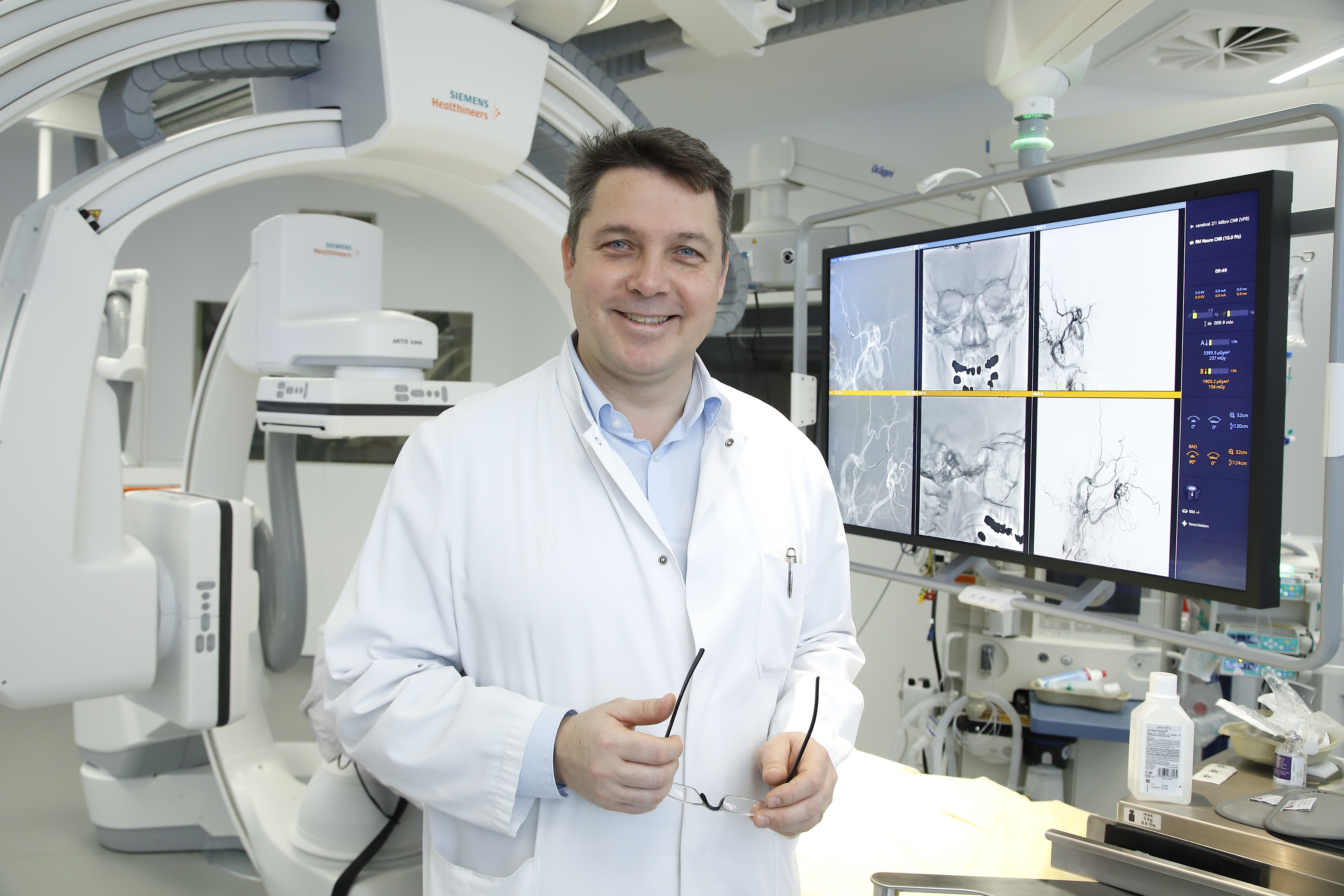 Neue Maßstäbe in der Neuroradiologie, Alfried Krupp Krankenhaus, Story ...