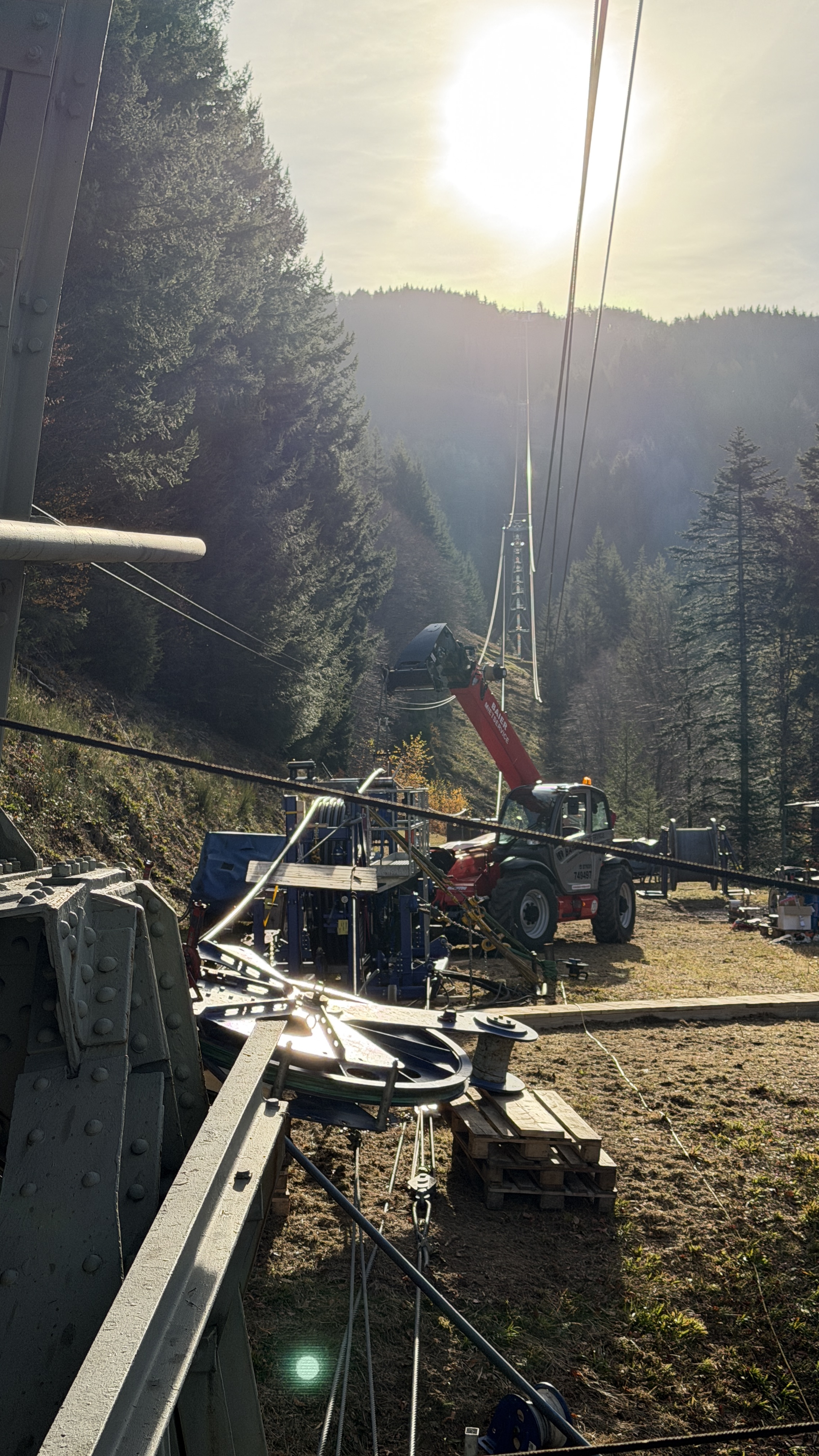 Nach-f-nfw-chiger-Revision-mit-Tragseiltausch