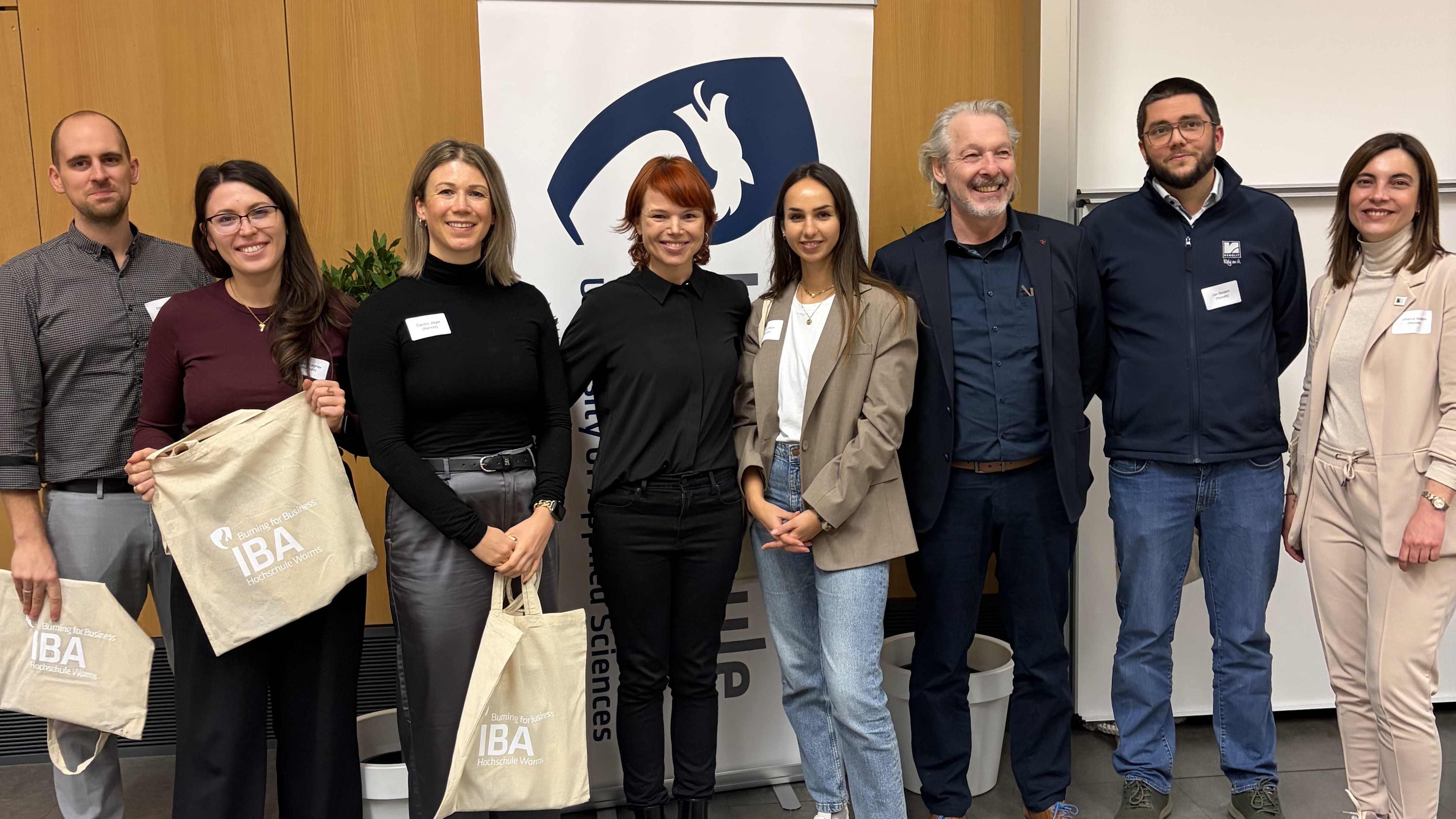 Hochschule-Worms-und-RENOLIT-SE-f-rdern-Zukunftskompetenzen-mit-Projekt-Future-Skills-