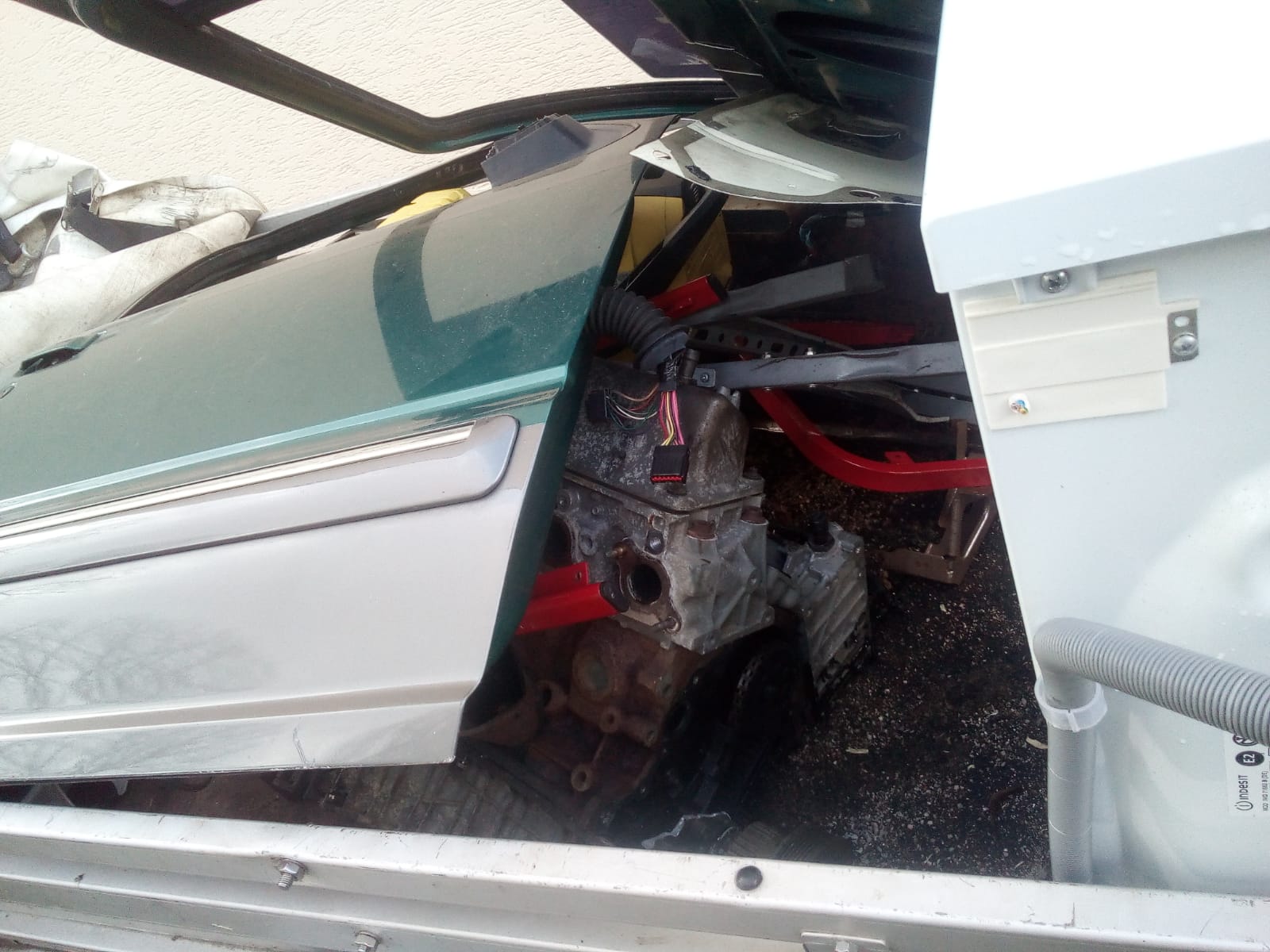 Autoverschrottung-Essen-professionelle-Entsorgung-von-Altfahrzeugen