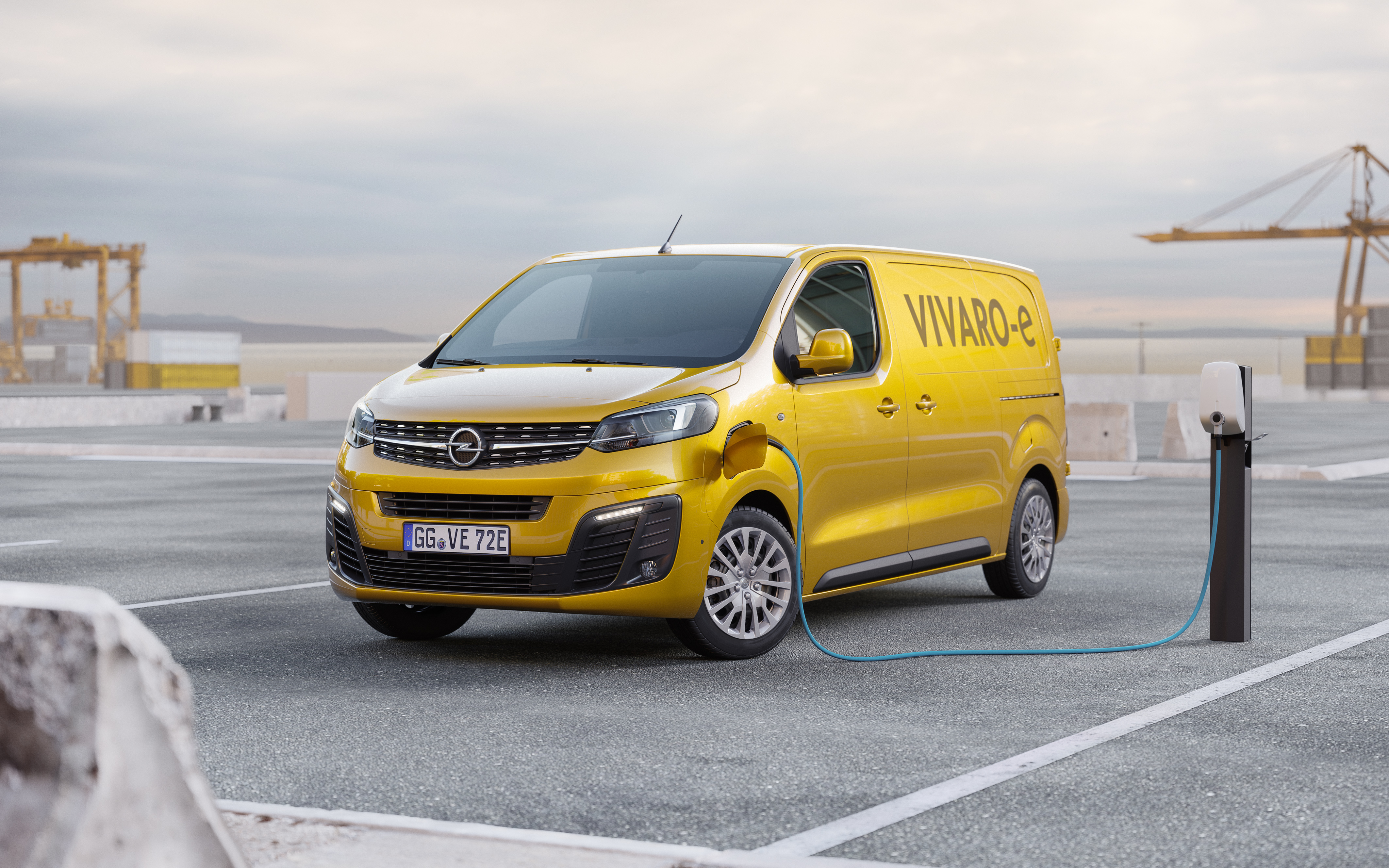 opel vivaro e