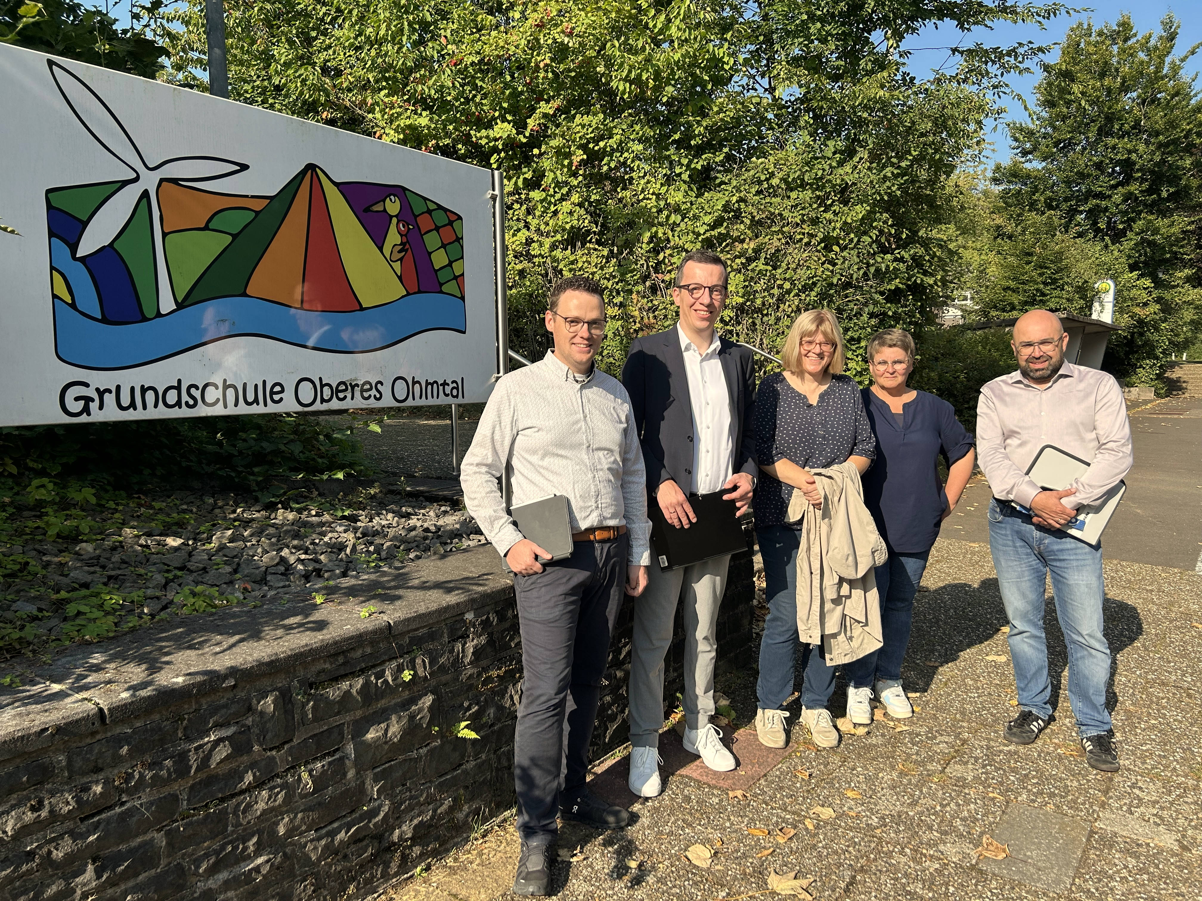 Grundschule-im-Gr-nen