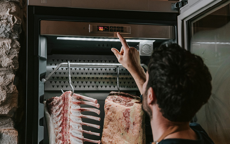 Gut-Steak-will-Weile-haben