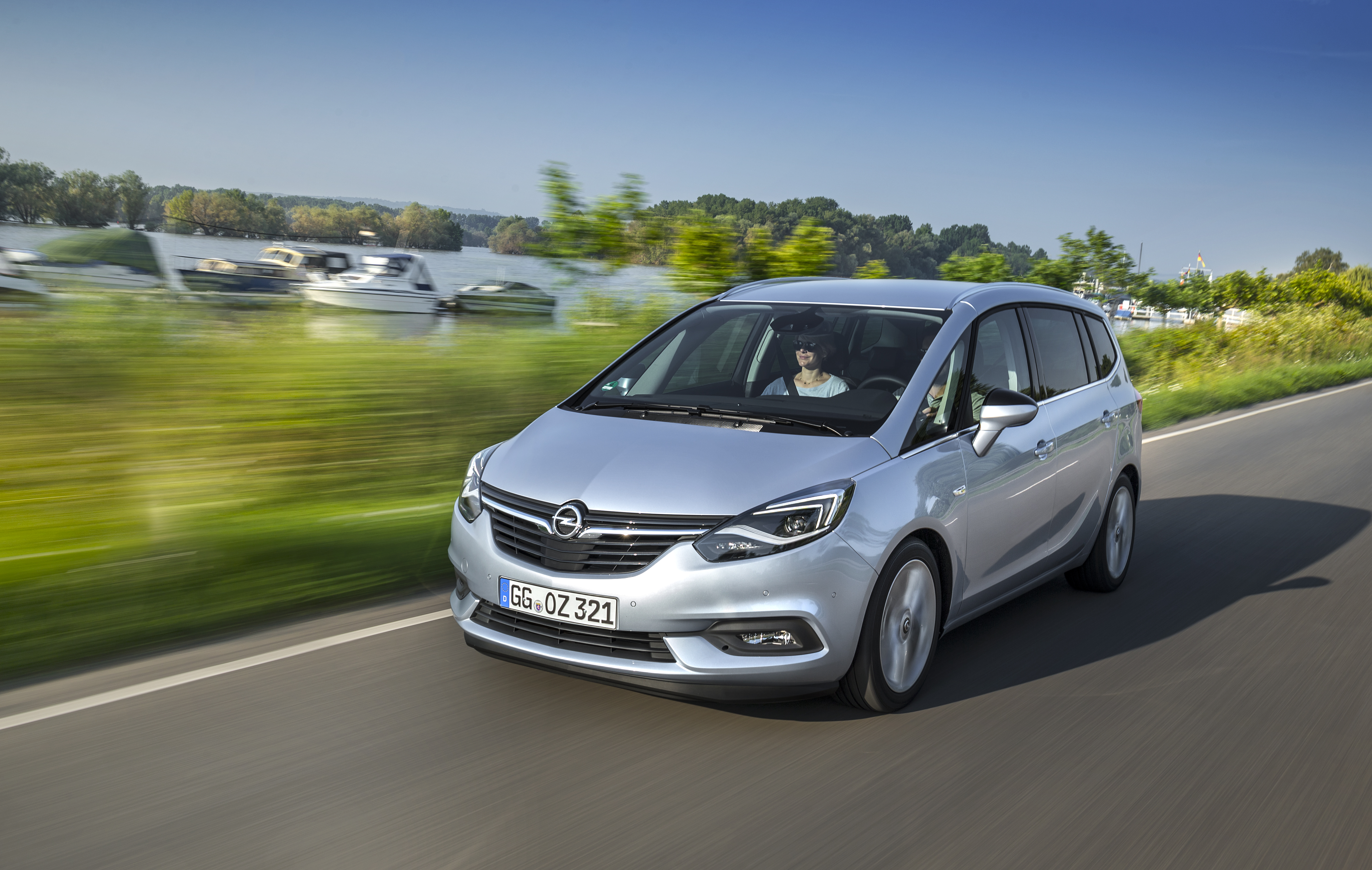 Zafira. Opel Zafira 2021. Opel Zafira Tourer 2018. Opel Zafira 2016. Opel Zafira Tourer 2016.