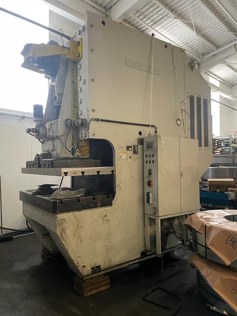 Schrottabholung-Krefeld-Altmetallh-ndler-holen-Ihren-Metallschrott-direkt-ab