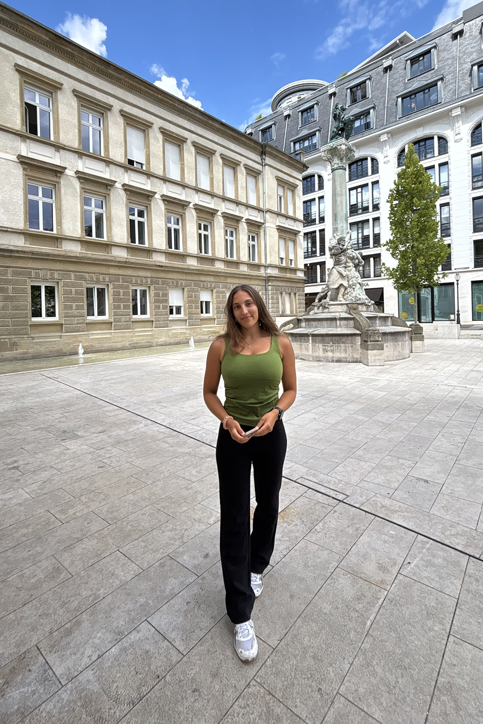 Maschinenbau-Studentin-der-Hochschule-Osnabr-ck-holt-EM-Silber-in-Eisschwimmen