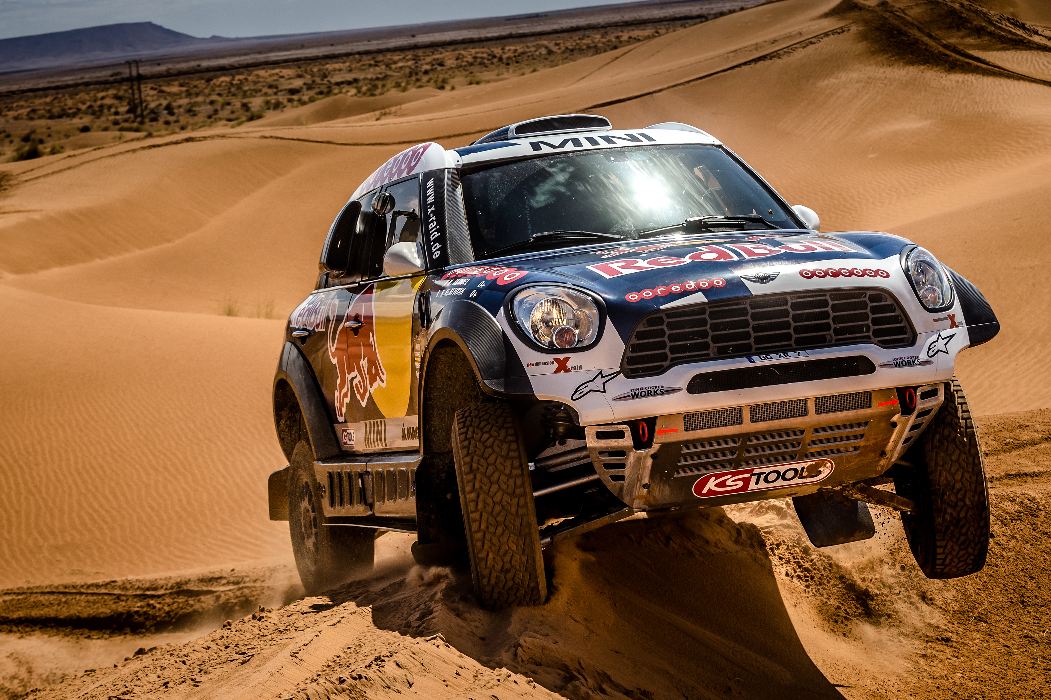 Dakar desert rally epic. Машины ралли Дакар. Мини Купер Дакар. Mini Rally Dakar. Париж Дакар мини Купер.