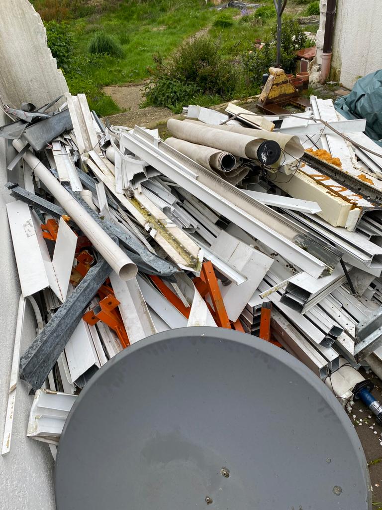 Schrottabholung-Duisburg-Altmetallh-ndler-holen-Ihren-Metallschrott-direkt-ab