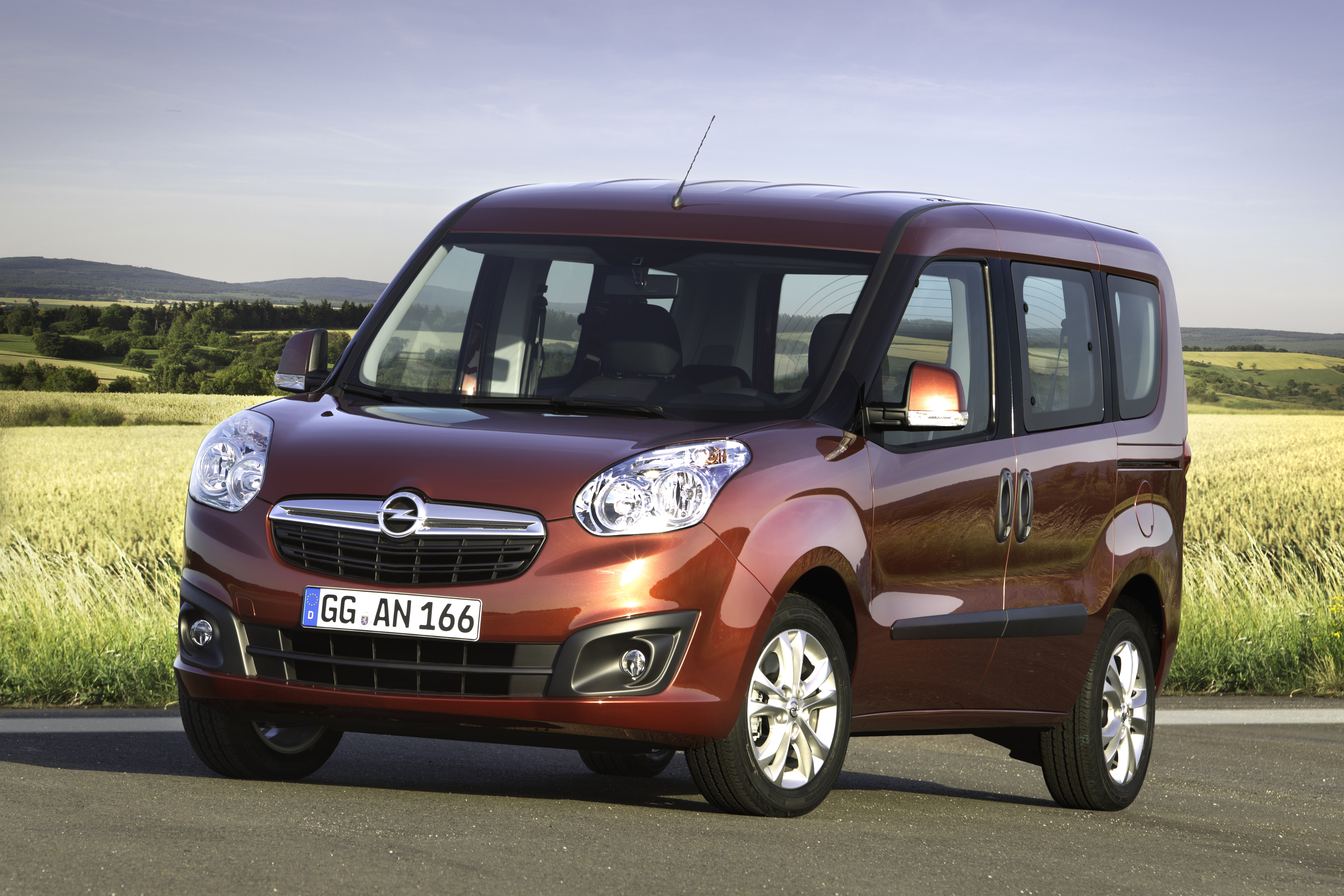 Опель комби. Opel Combo 2012. Opel Combo 2012 Tour. Opel Combo Tour (d). Opel Combo 2016.