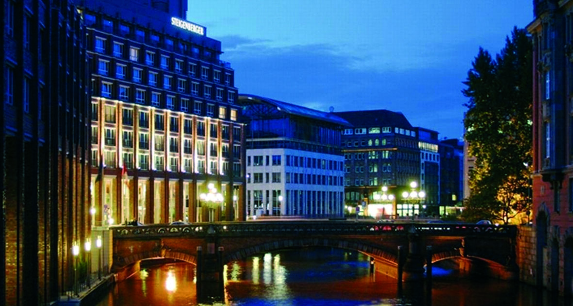 Гамбург гостиницы. Side отель гамбург plans. Гамбург-2024. Hamburg hotels. Гамбург отели.