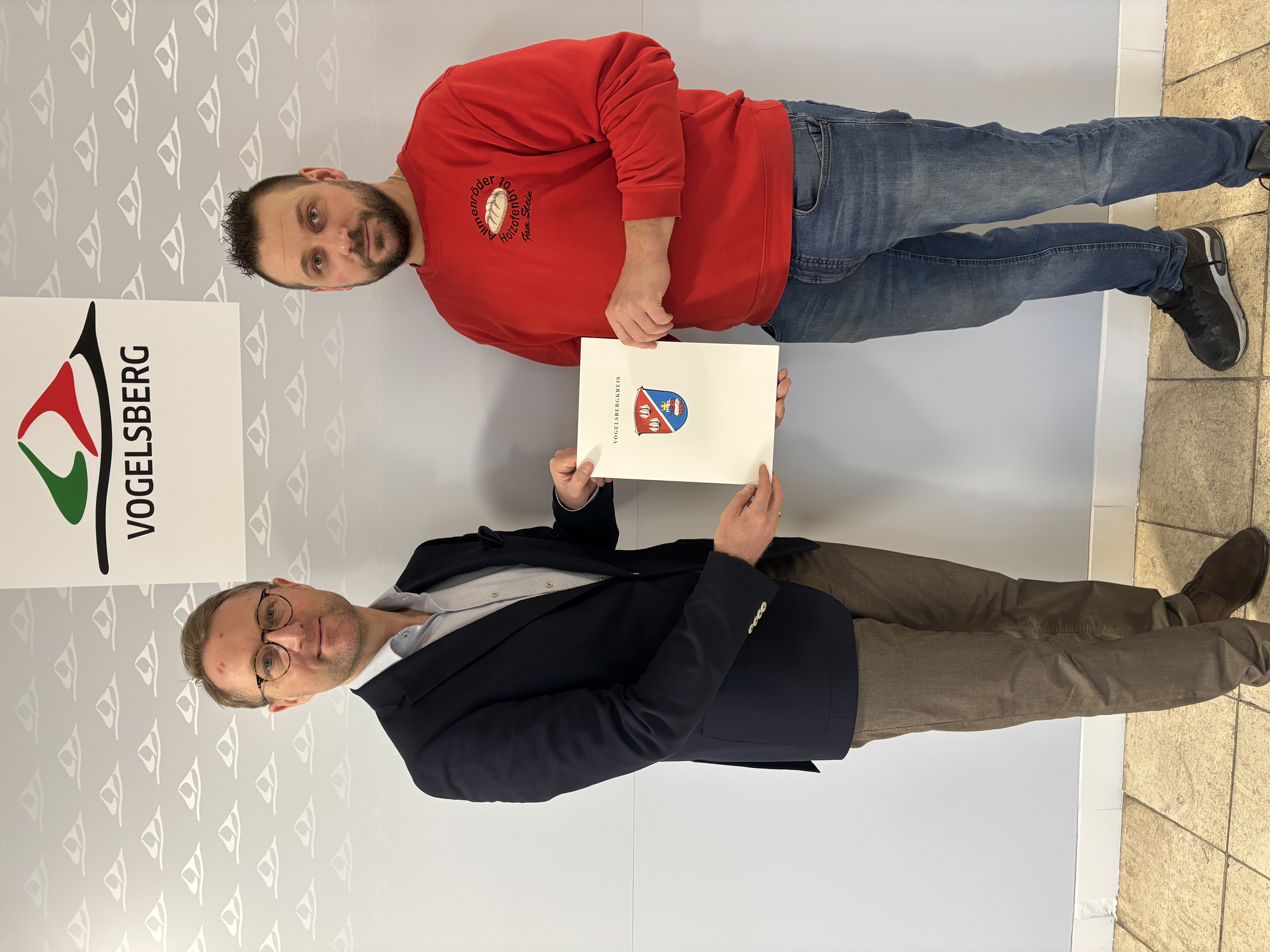 Traditionelles-B-ckerhandwerk-aus-dem-energieeffizienten-Ofen