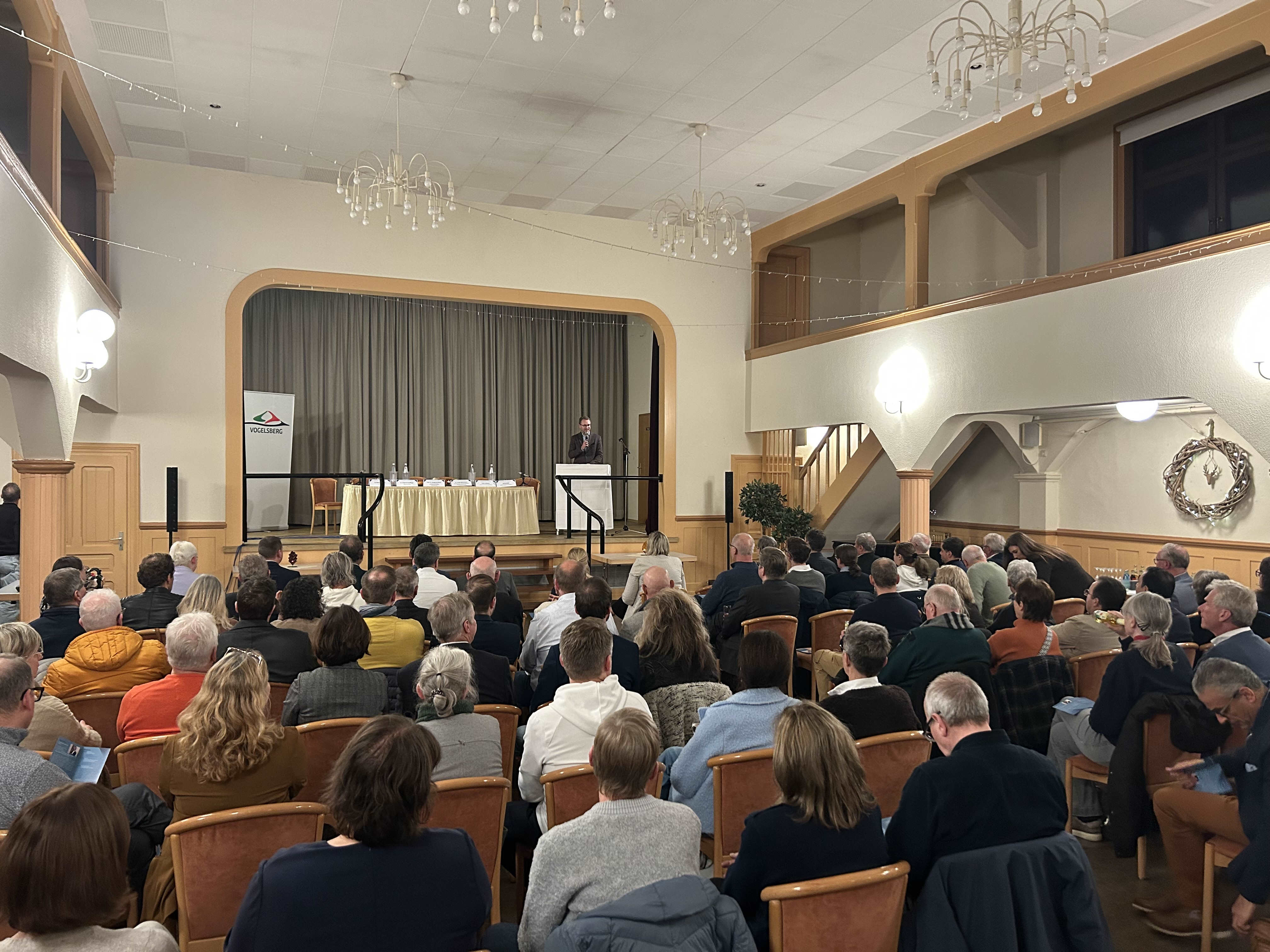 Gesundheitsversorgung-auf-dem-Land-Wenn-Politik-auf-Praxis-trifft