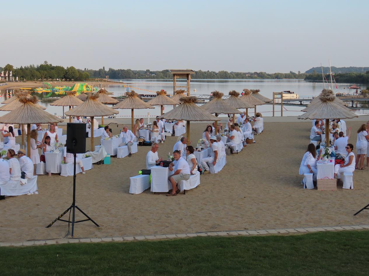 3. White-Dinner im Naturbad Xantener Südsee, Freizeitzentrum Xanten