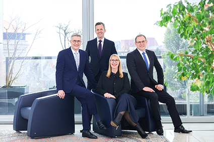 Ver-nderungen-im-Vorstand-der-uniVersa