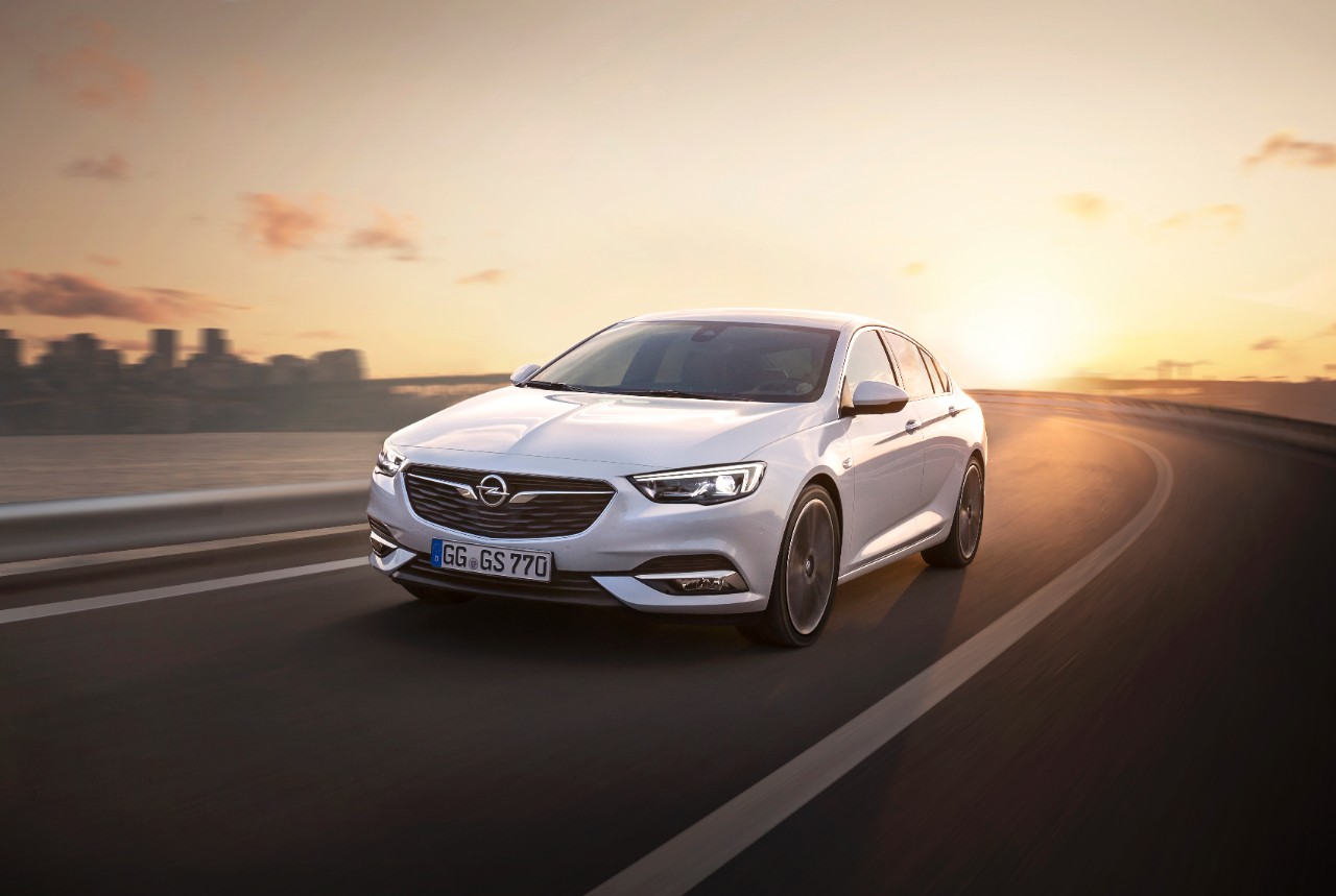 Der Name Ist Programm: Der Neue Opel Insignia Grand Sport, Opel ...