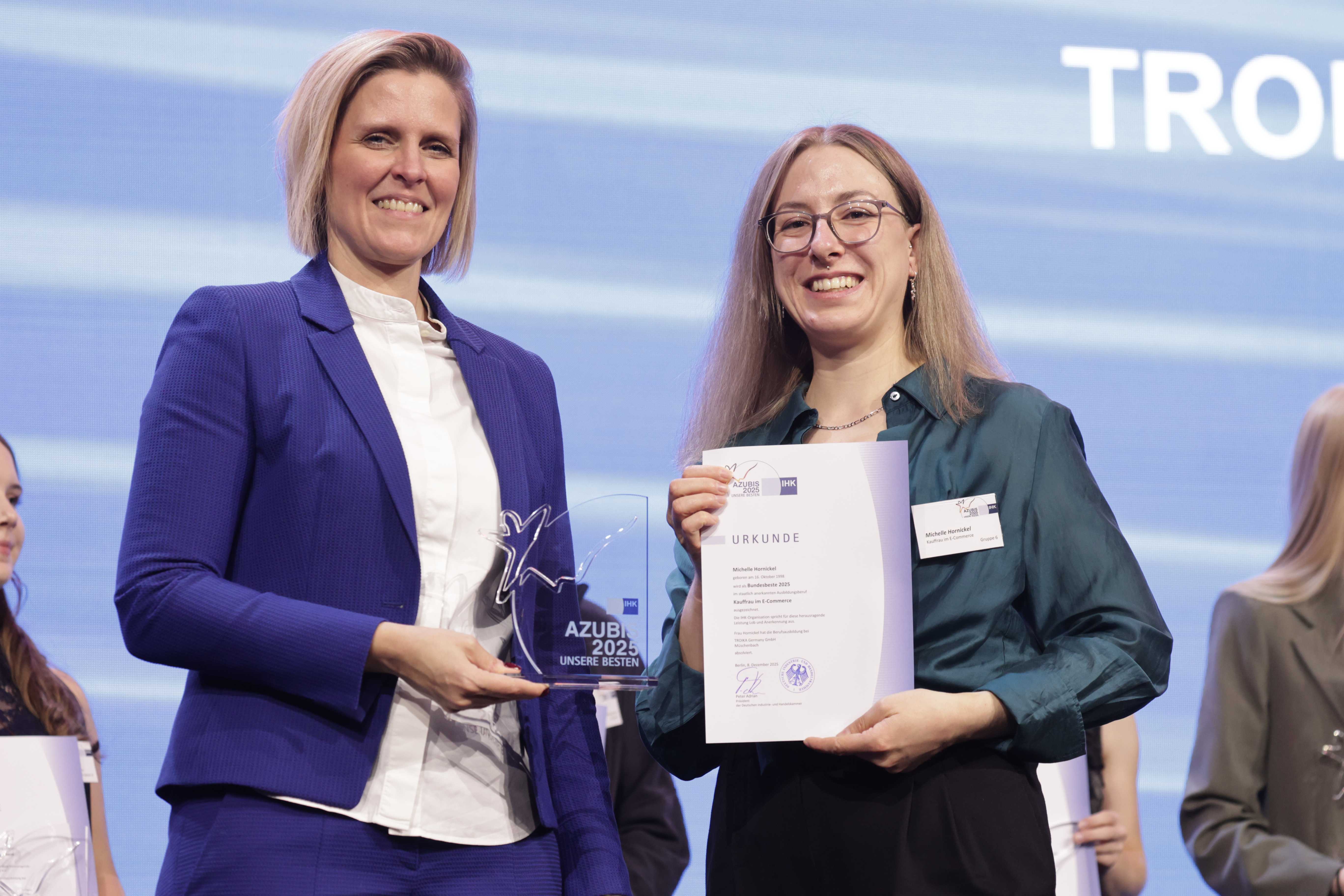 Bundesbeste-im-Ausbildungsberuf-Kauffrau-im-E-Commerce