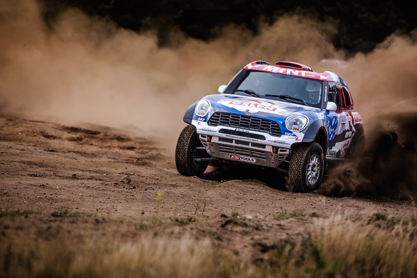 MINI tritt mit starkem Aufgebot von sieben MINI ALL4 Racing bei der ...
