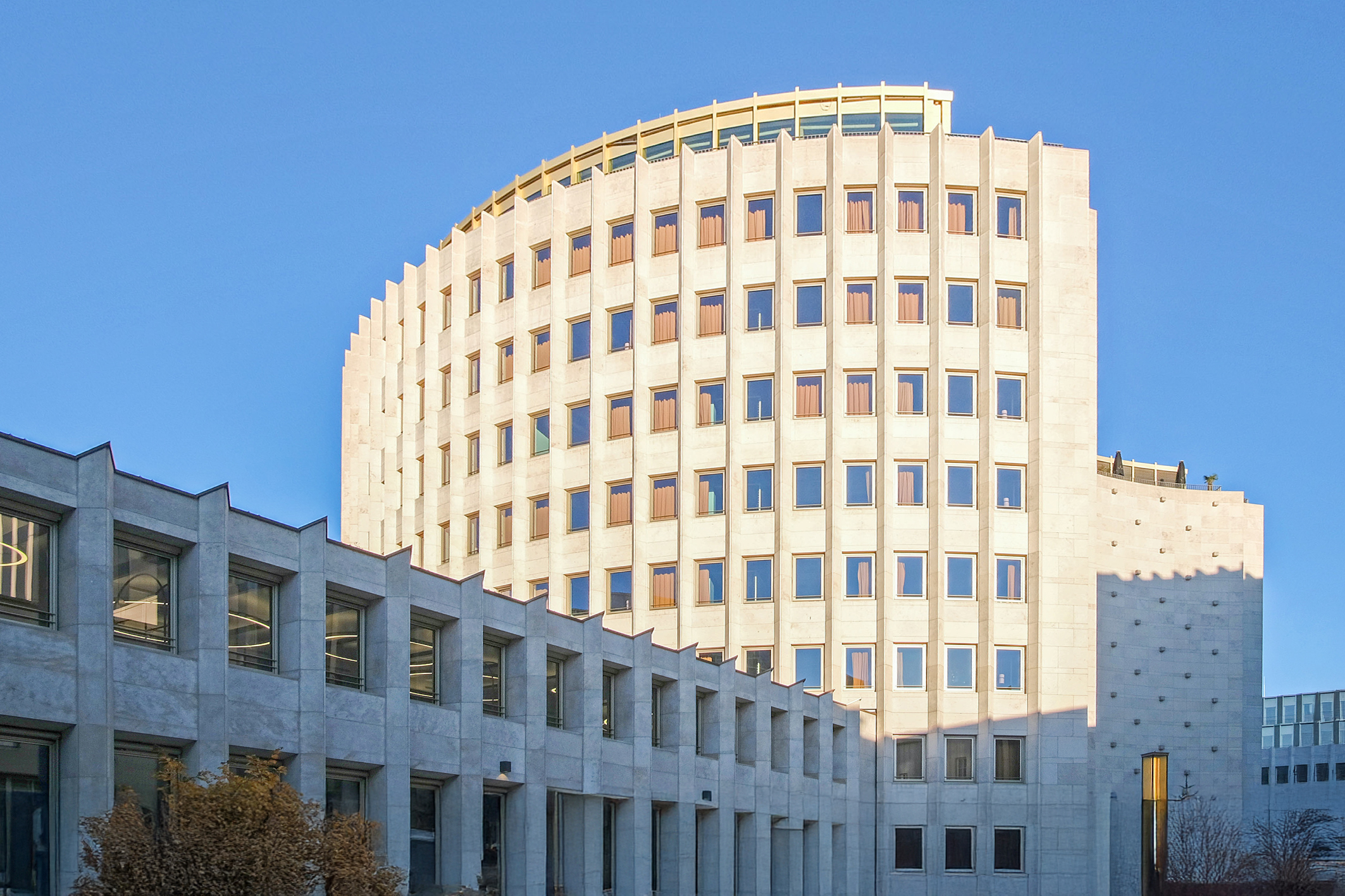 Immobilien-Investmentmarkt-K-ln-2025-Stabilisierung-und-allm-hliches-Erwachen-des-Marktes