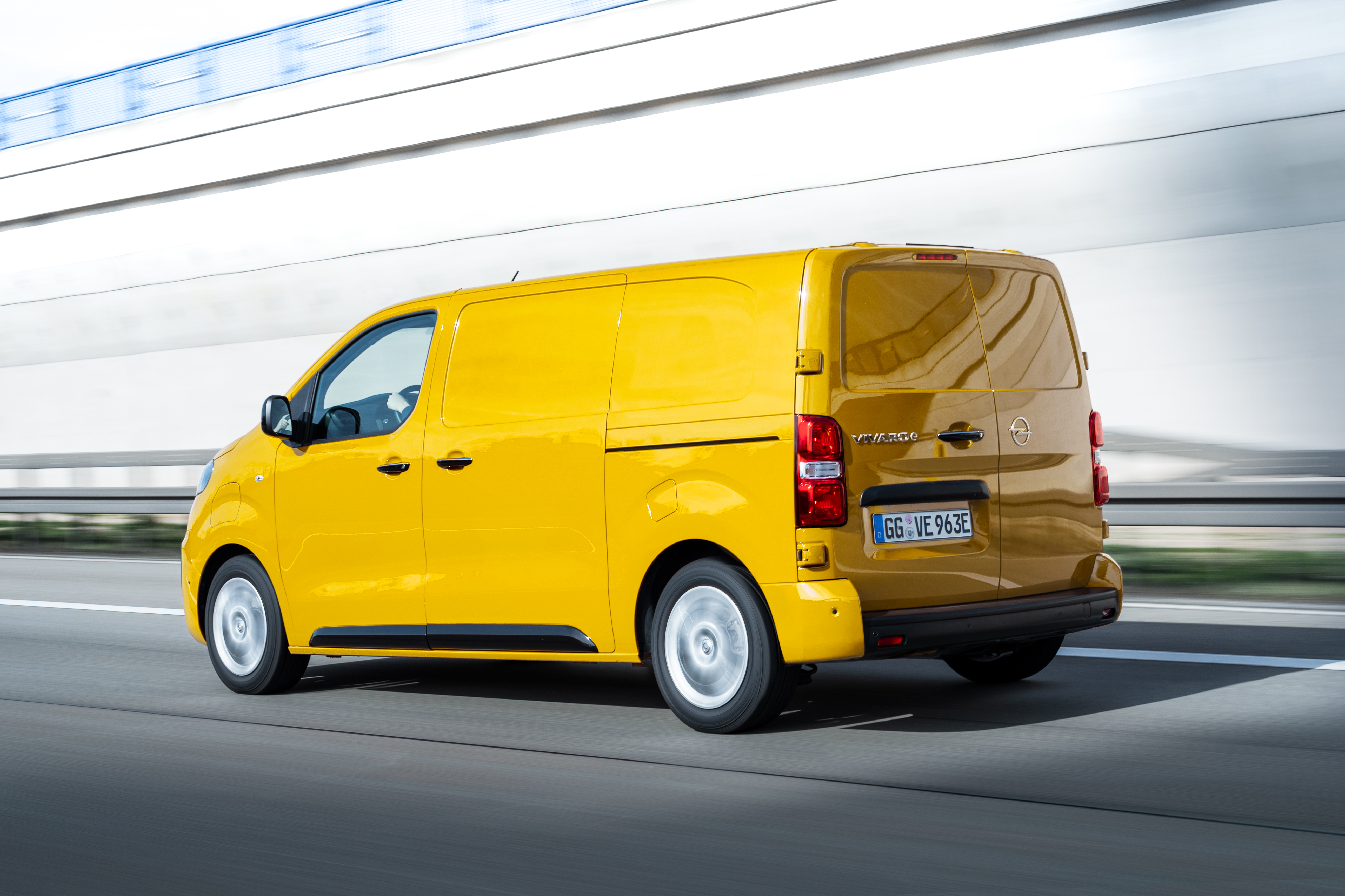 Опель фургон. Opel Vivaro 2021. Opel Vivaro 2020. Opel Vivaro van 2021. Новый Опель Виваро 2020.