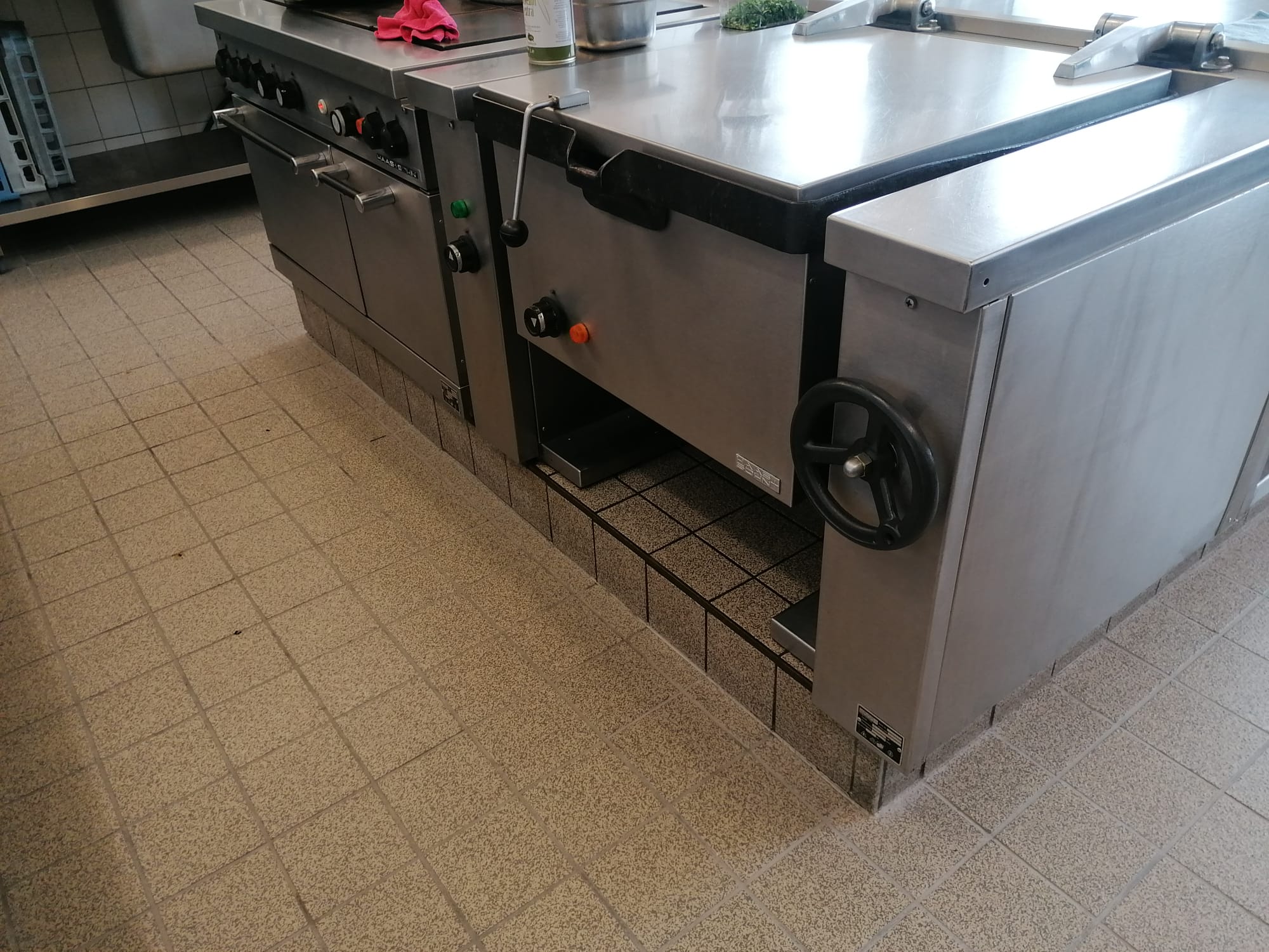 Mobile-Schrotth-ndler-in-Ratingen-Kostenlose-Schrottabholung-und-Autoverschrottung