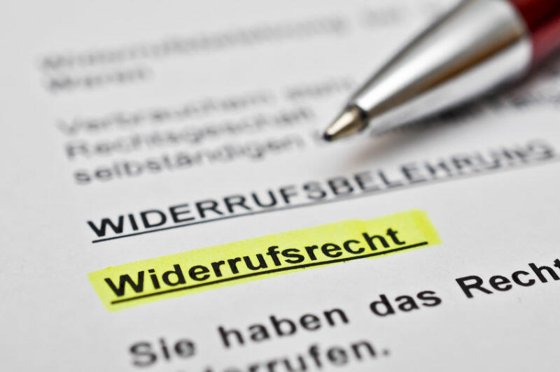 OLG-Stuttgart-Online-gekaufter-Tesla-erfolgreich-widerrufen-kein-Wertersatz-trotz-Nutzung
