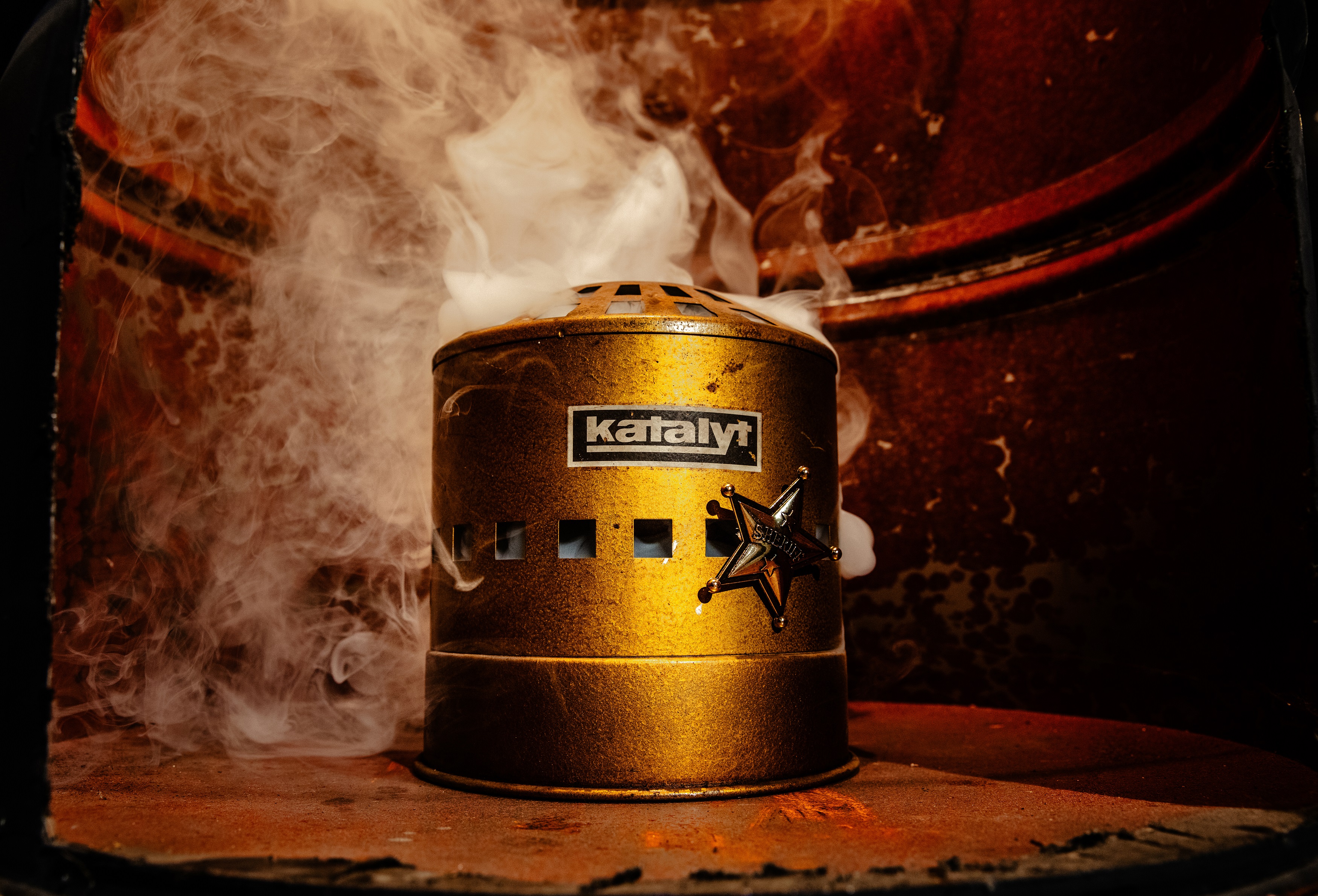 Schauspielpremiere-Der-Katalytofen-ein-erzgebirgischer-Western-