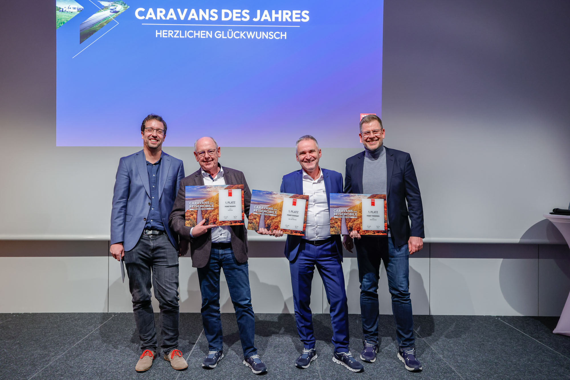 Fendt-Caravan-dreifach-ausgezeichnet-Drei-Baureihen-auf-Platz-1-bei-Caravans-des-Jahres-2026-