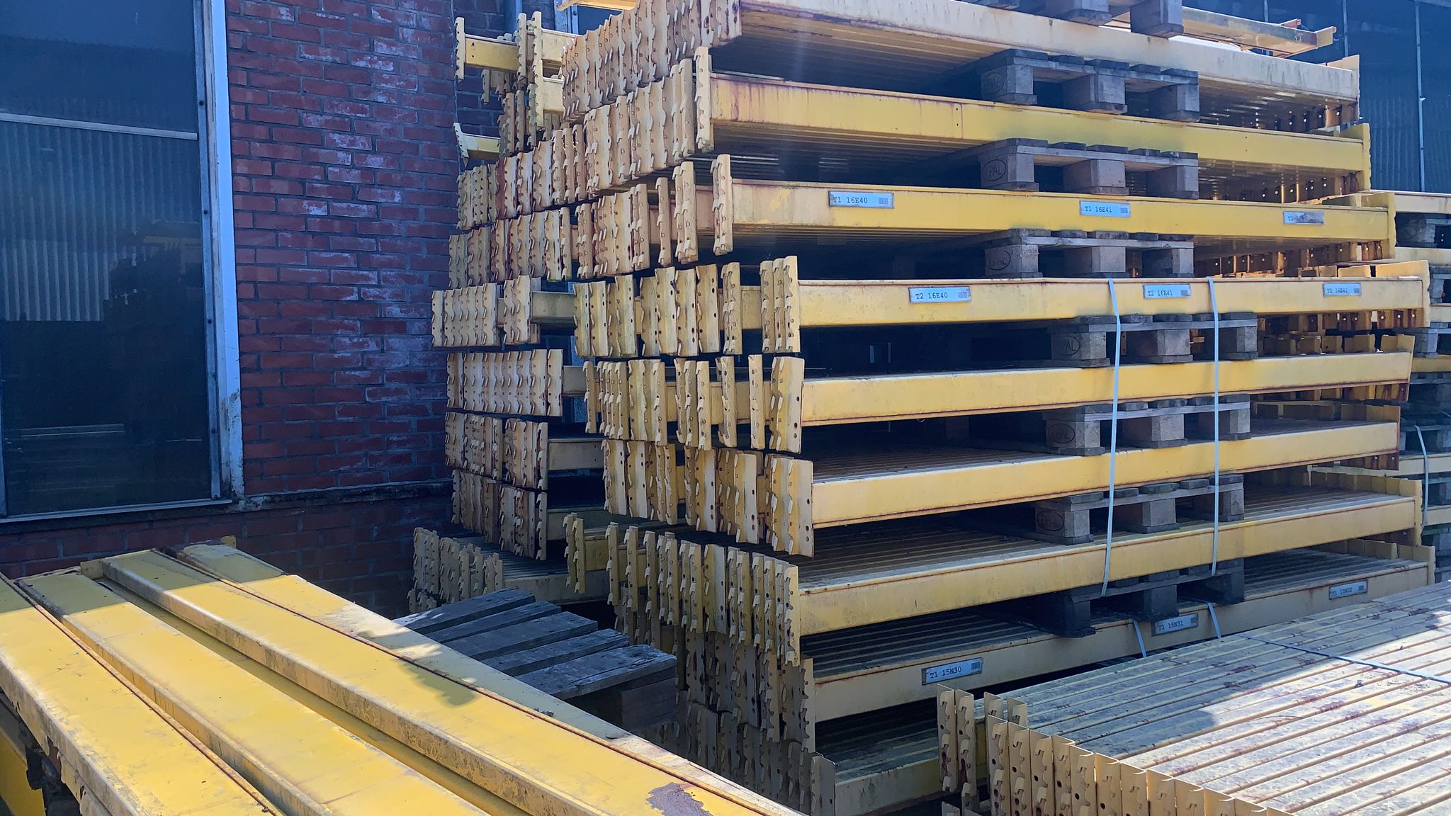 Schrotth-ndler-Dormagen-Fachgerechte-Schrottabholung-und-Autoentsorgung-im-Sinne-der-Nachhaltigkeit