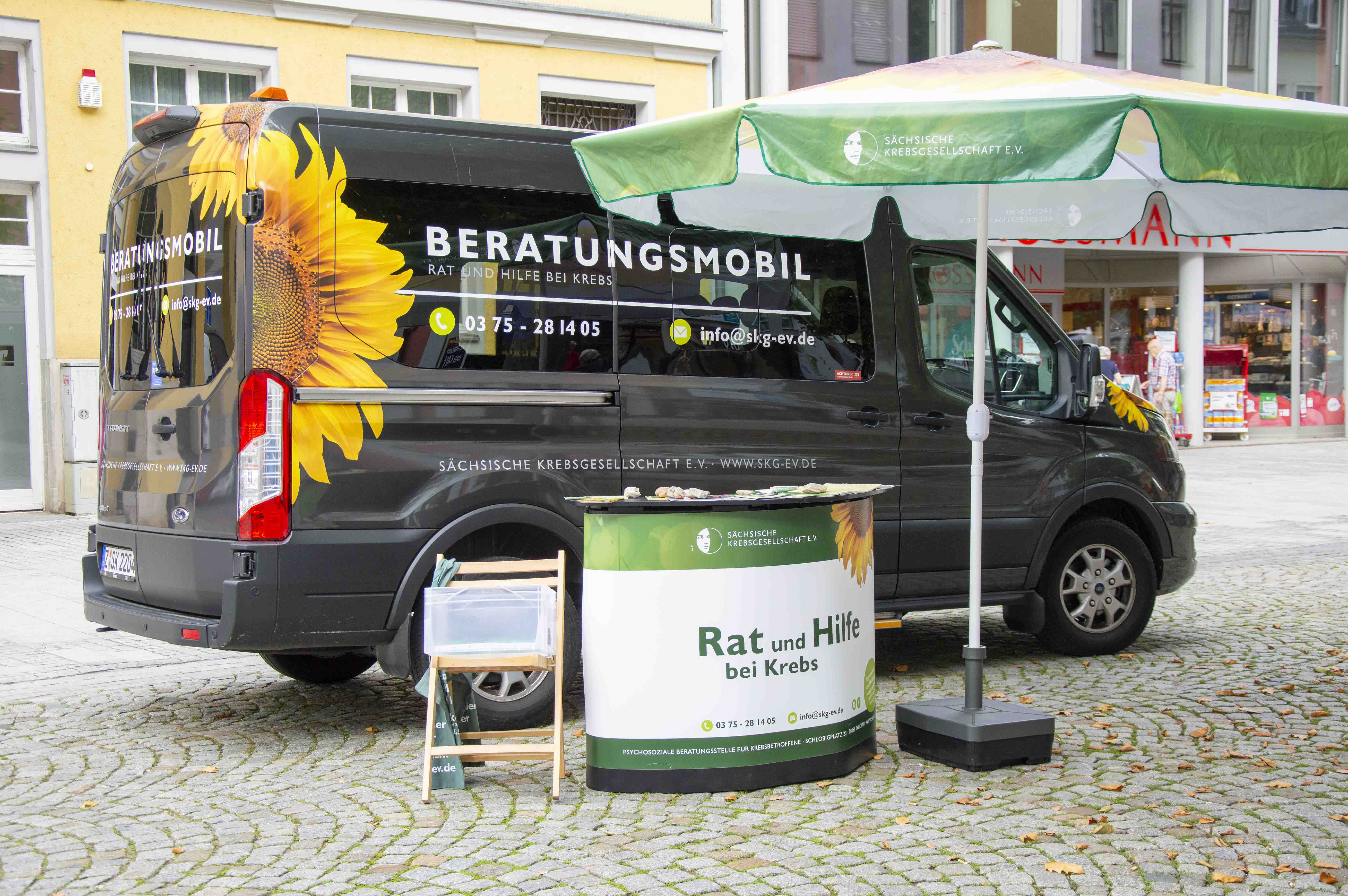 Das-Beratungsmobil-der-S-chsischen-Krebsgesellschaft-e-V-kommt