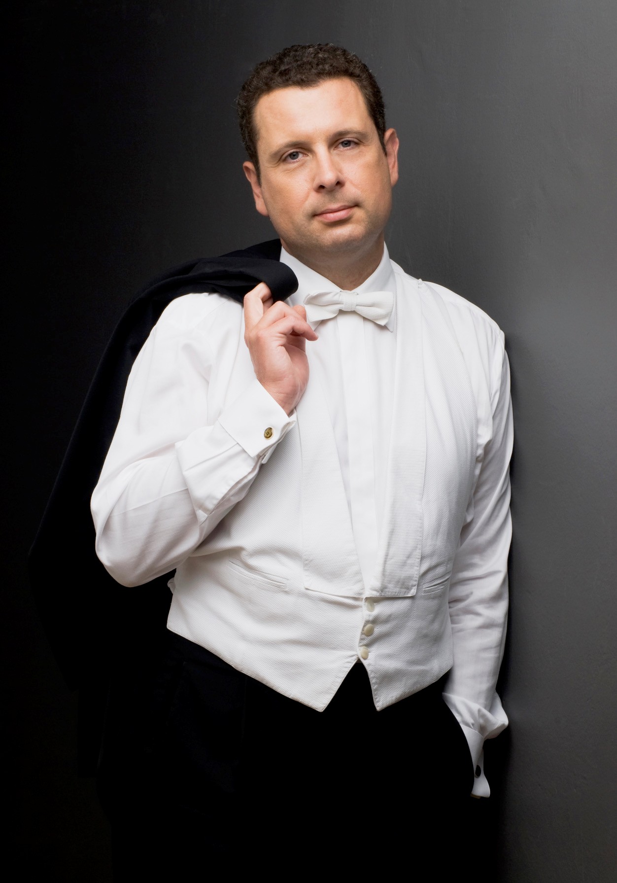 Schwungvolles-Programm-im-Neujahrskonzert-der-Essener-Philharmoniker