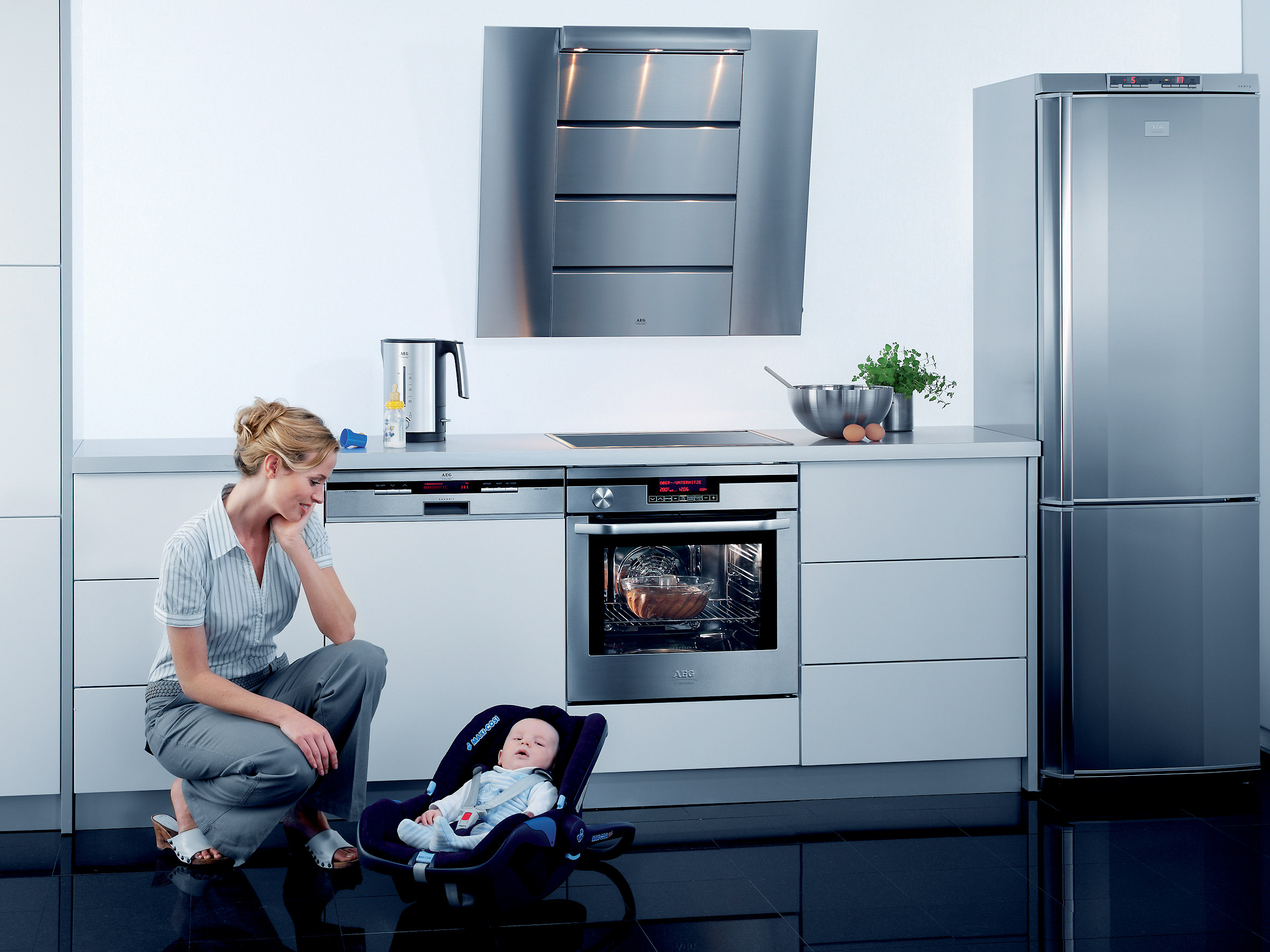 Silent Kitchen von AEG Neue Einbaugeräte sind unerhört leise