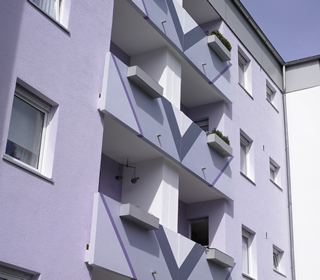 Kräftige Farben setzen Akzente, Caparol Farben Lacke Bautenschutz GmbH