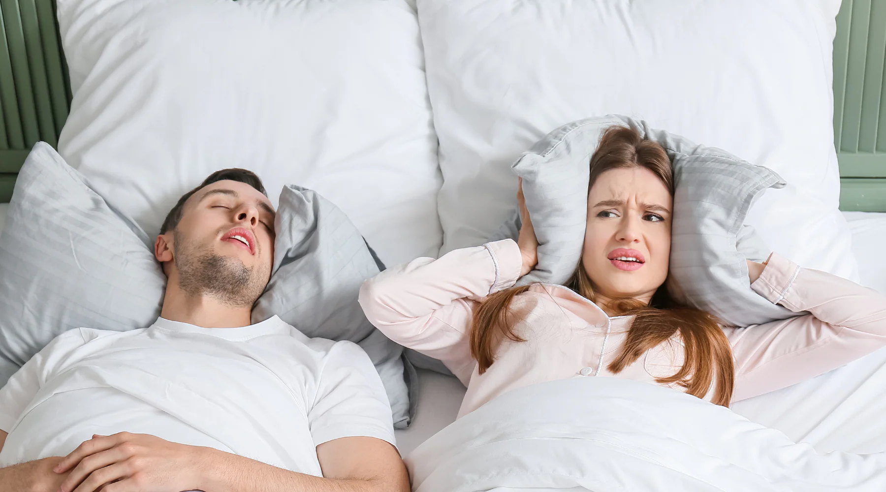 Schnarchen-und-Mundgesundheit-Warum-deine-Zahnpflege-nachts-eine-Rolle-spielt