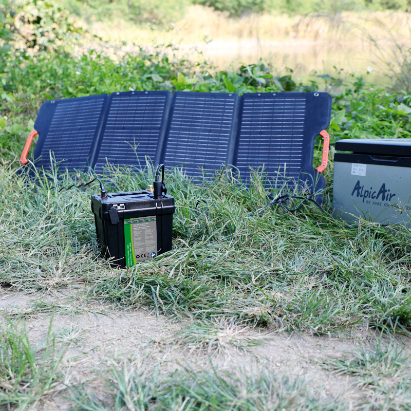 tka LiFePO4-Akkus Solar: LiFePO4-Akku, 12 V, 50 Ah / 640 Wh, BMS