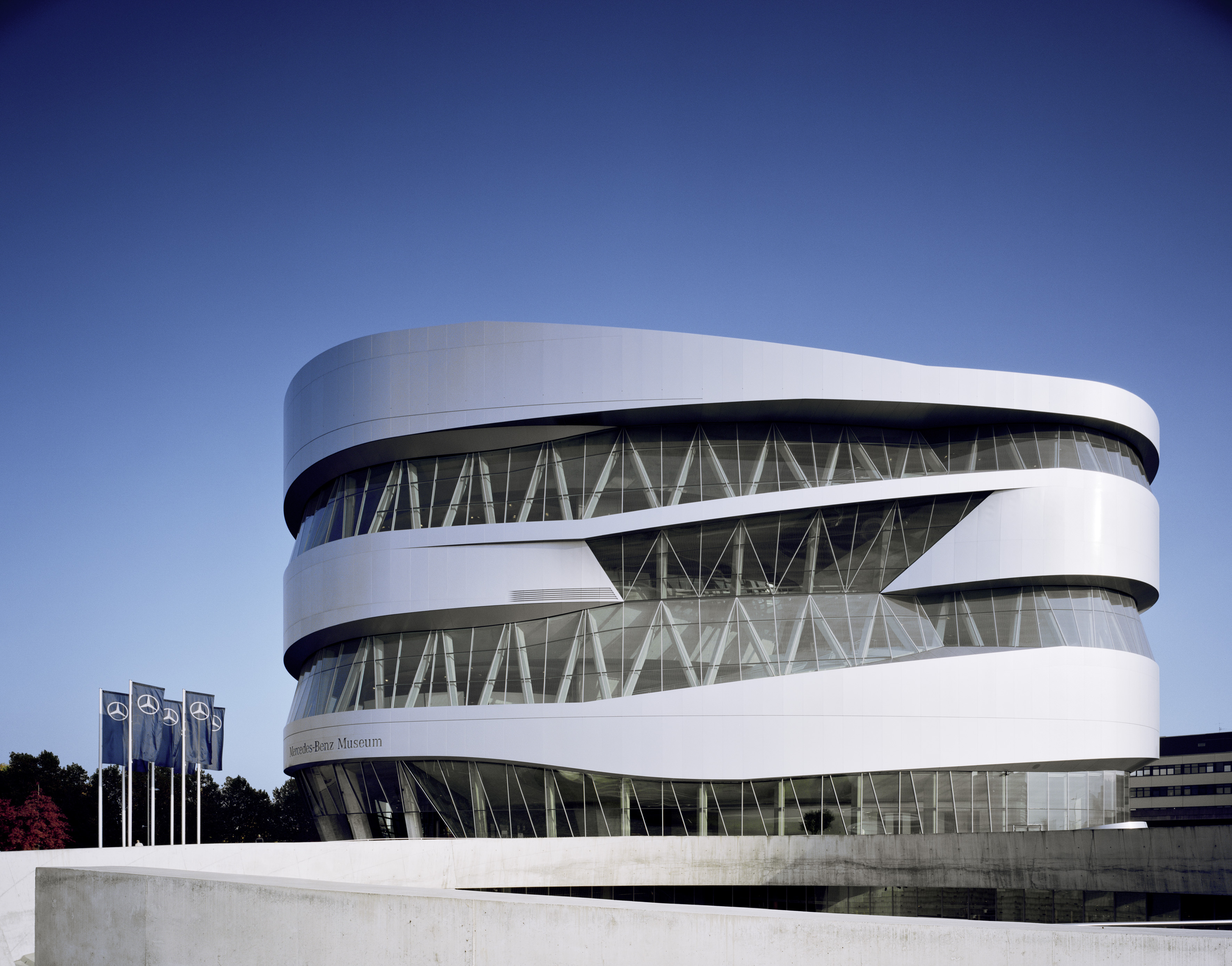 Mercedes Benz Museum Bleibt Besuchermagnet Daimler Ag Pressemitteilung Lifepr
