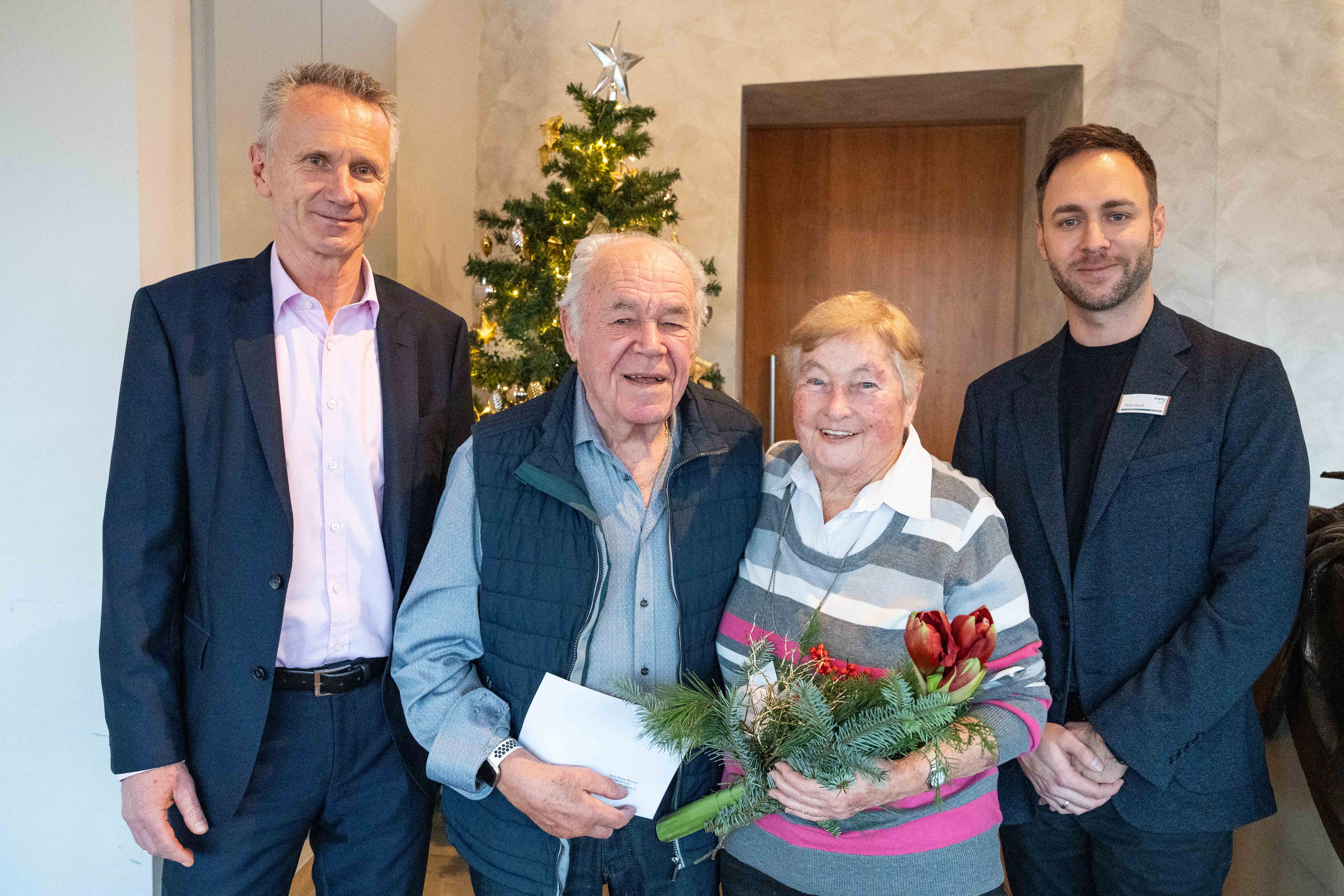 Die-wbg-N-rnberg-w-rdigt-jahrzehntelange-Treue-ihrer-Mieterinnen-und-Mieter