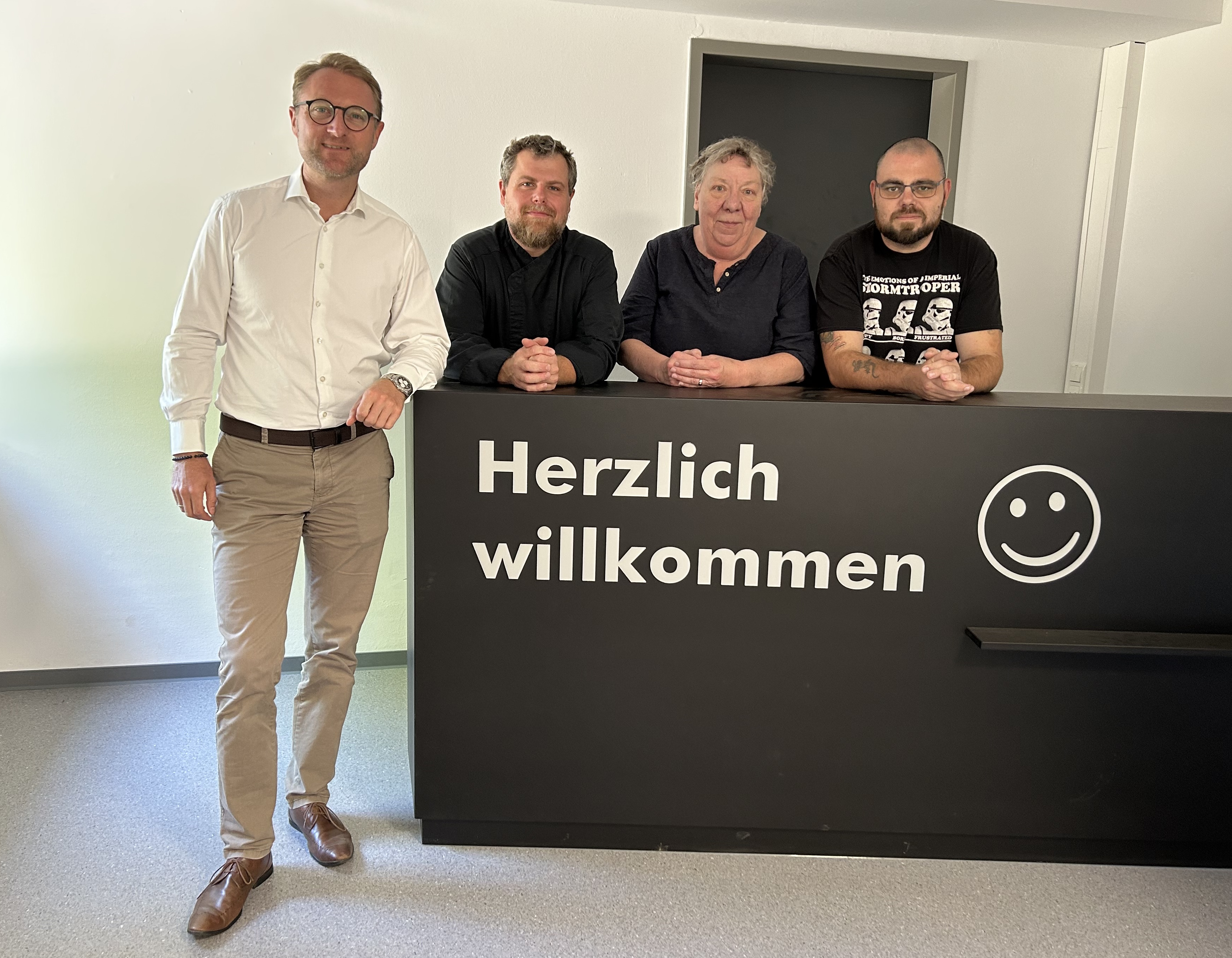 -Moderne-R-umlichkeiten-vielf-ltige-Freizeitm-glichkeiten-und-gastfreundliche-Atmosph-re-