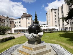 Adventistisches-Krankenhaus-Waldfriede-erfolgreich-saniert