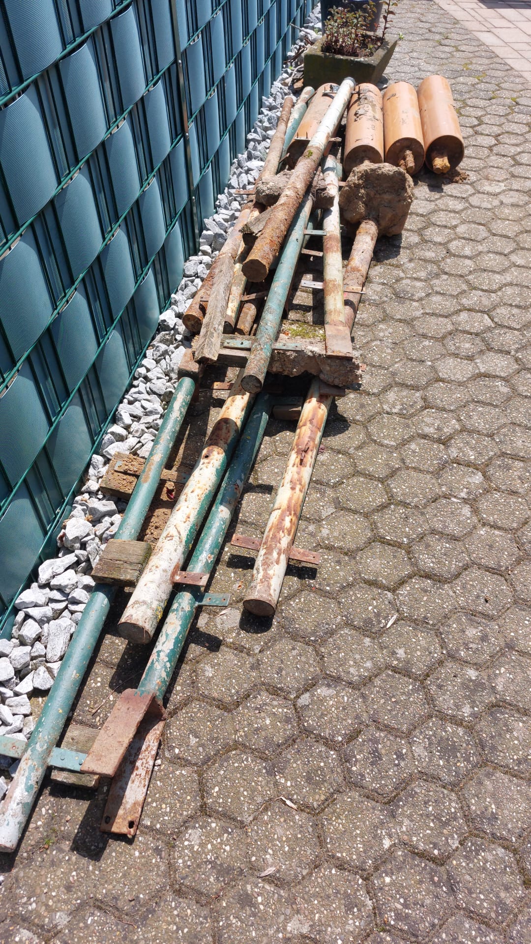 Schrotth-ndler-Krefeld-Kl-ngelskerle-Autoentsorgung-Wohnwagen-Wohnmobil-Verschrottung-Gabelstapler-Entsorgung-Kabelankauf-mit-Abholung